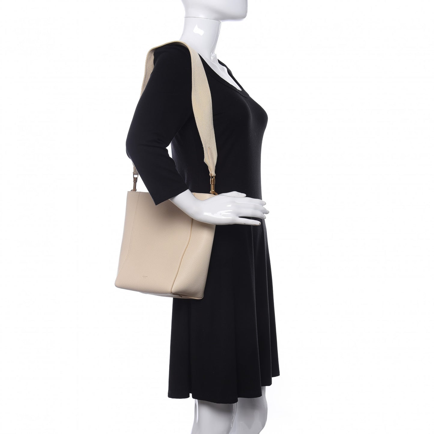 Soft Grained Calfskin Small Sangle Bucket Bag Vanilla