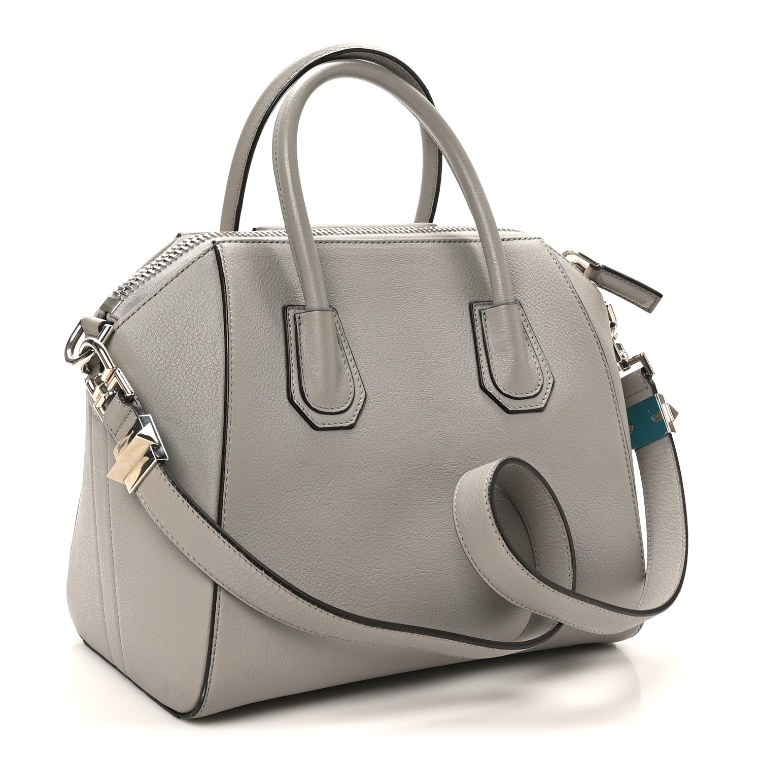 Givenchy Sugar Goatskin Small Antigona Pearl Grey 3 of 10