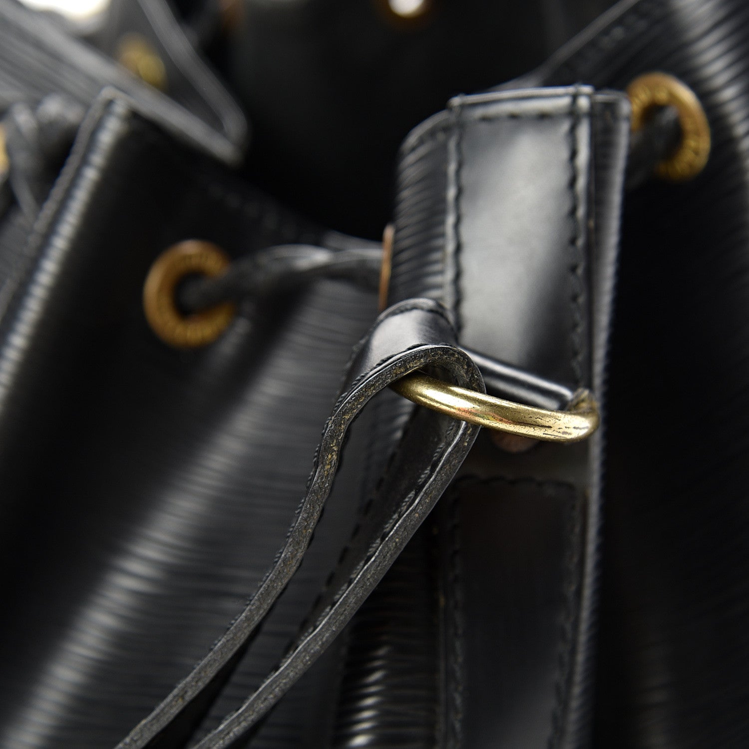 Louis Vuitton Epi Petit Noe Black 14 of 16