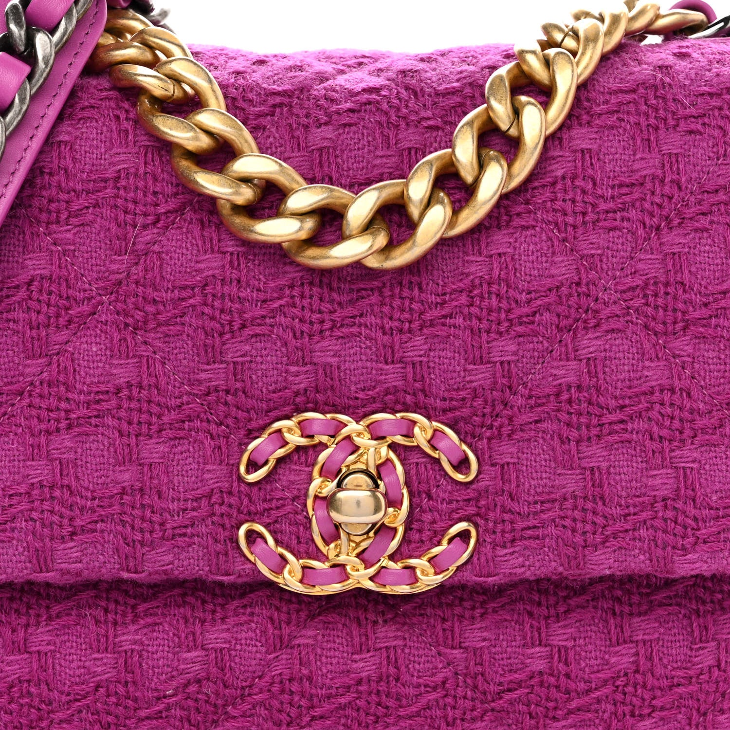 Chanel Tweed Quilted Medium Chanel 19 Flap Magenta 8 of 11