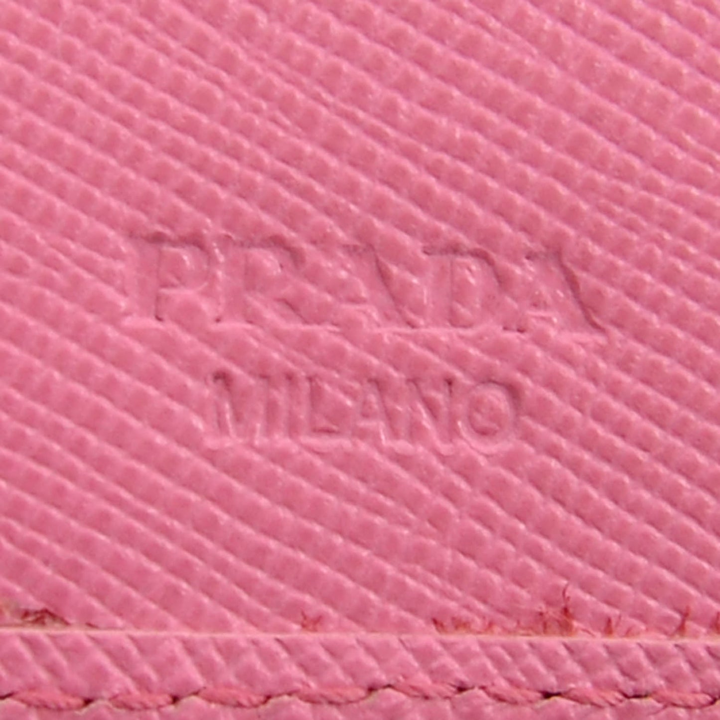 Saffiano Metal Bi-Fold Wallet Geranio
