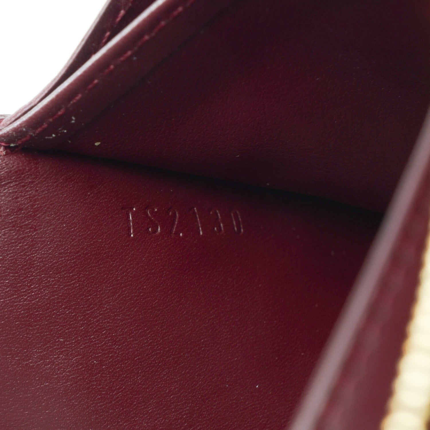 Louis Vuitton Vernis Sarah Wallet Rouge Fauviste 7 of 7