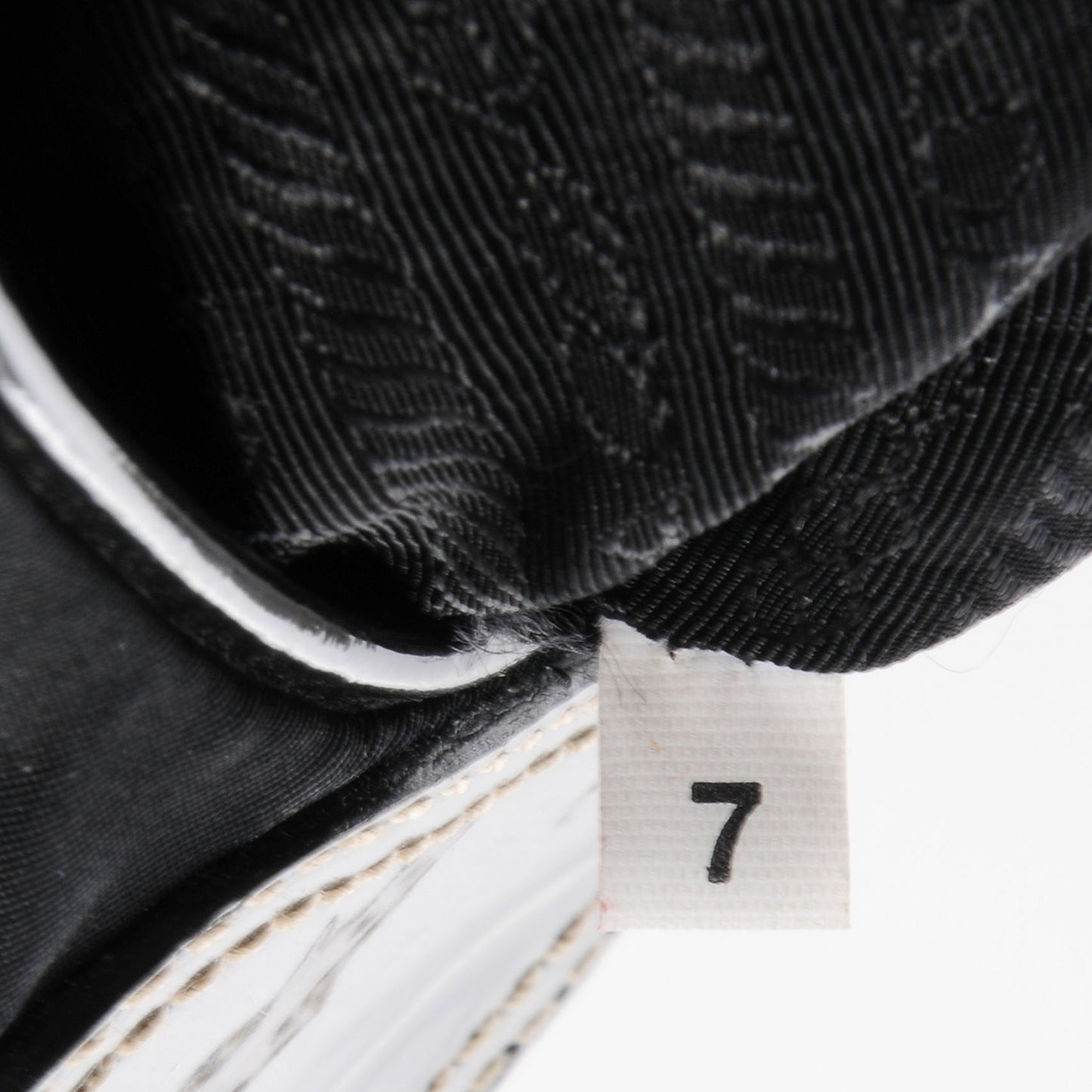 Tessuto Vernice Hobo Black