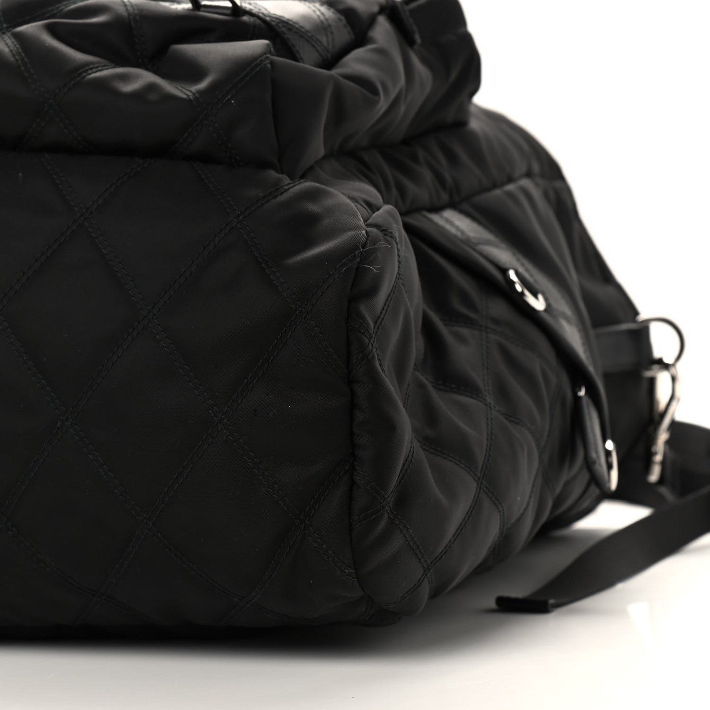 Nylon Tessuto Impuntu Quilted Messenger Bag Black