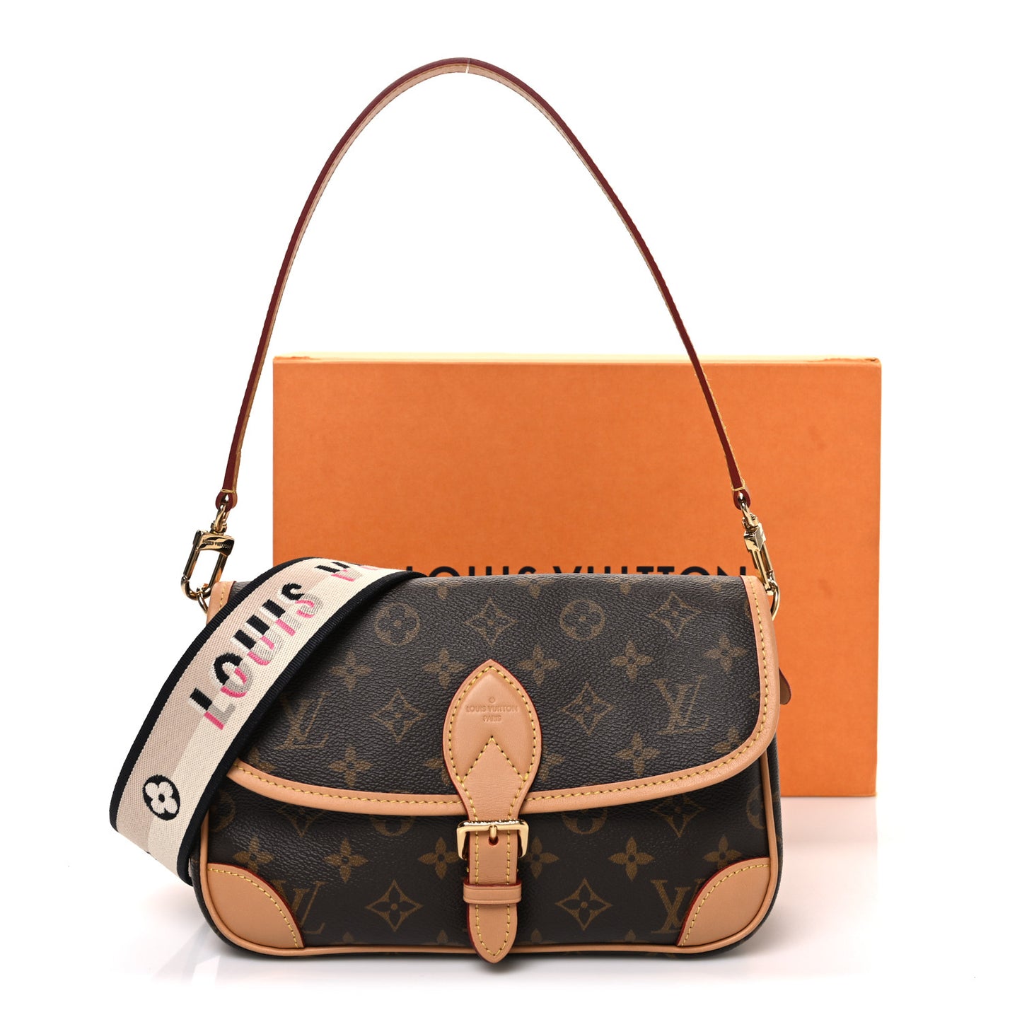 Monogram Diane Black