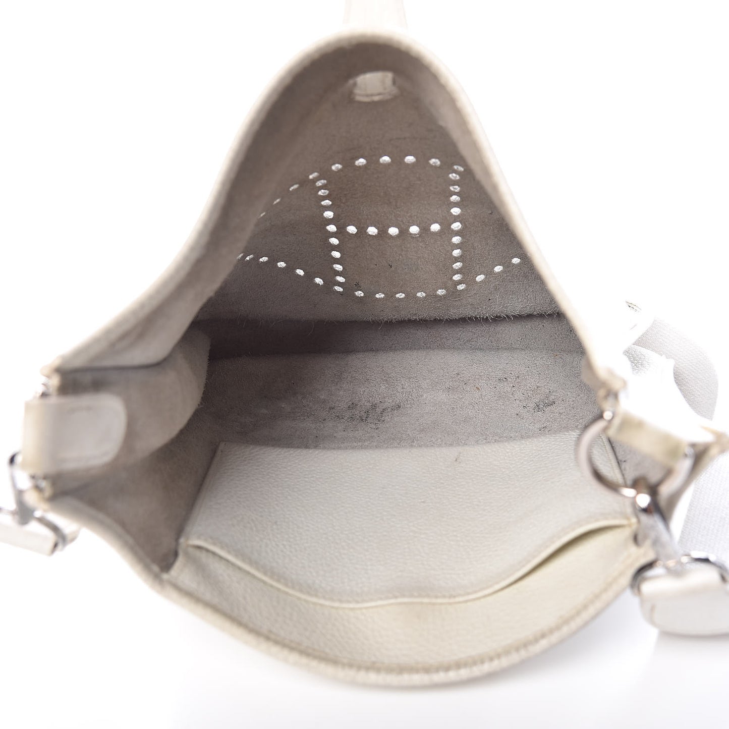 Taurillon Clemence Evelyne PM White