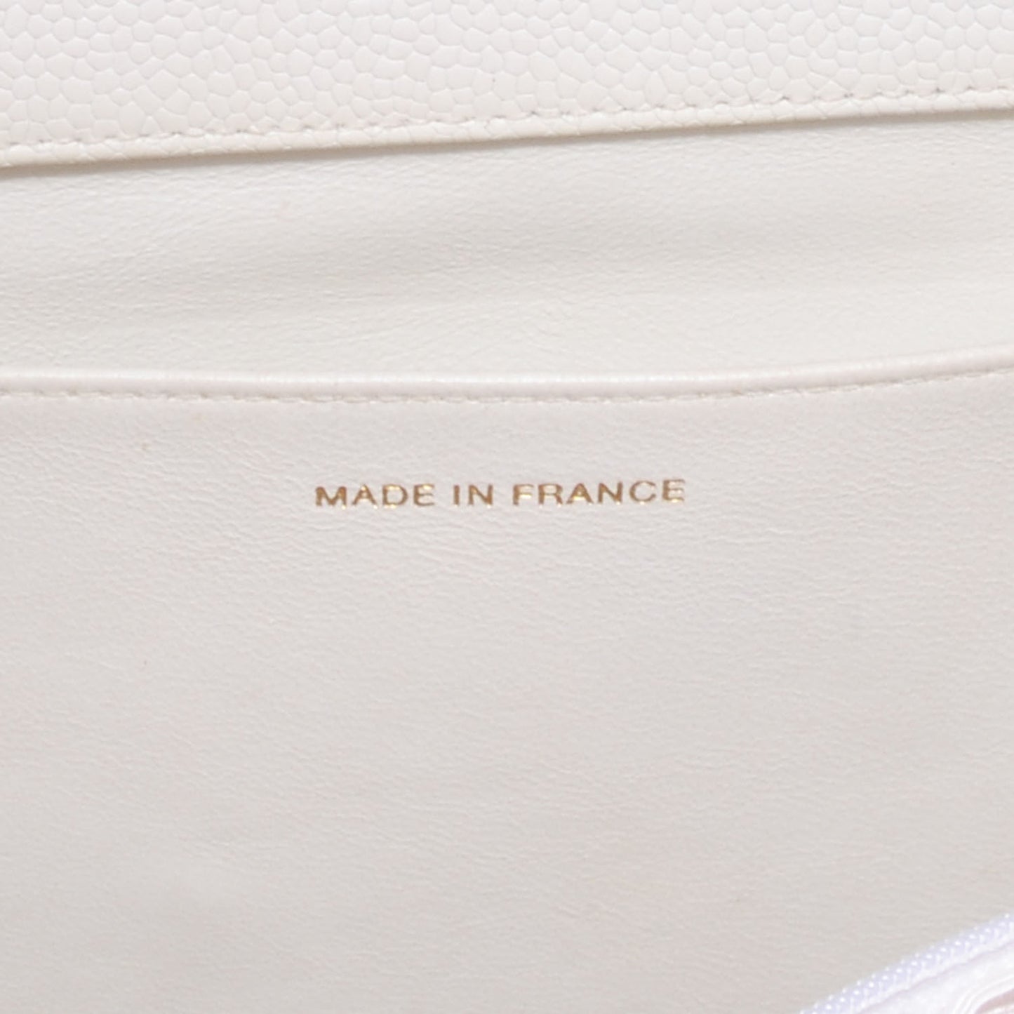 Caviar Quilted Grand Shopping Tote GST White