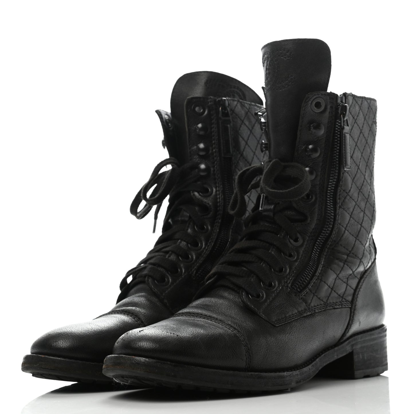 Calfskin Quilted Lace Up Combat Boots 40 Black
