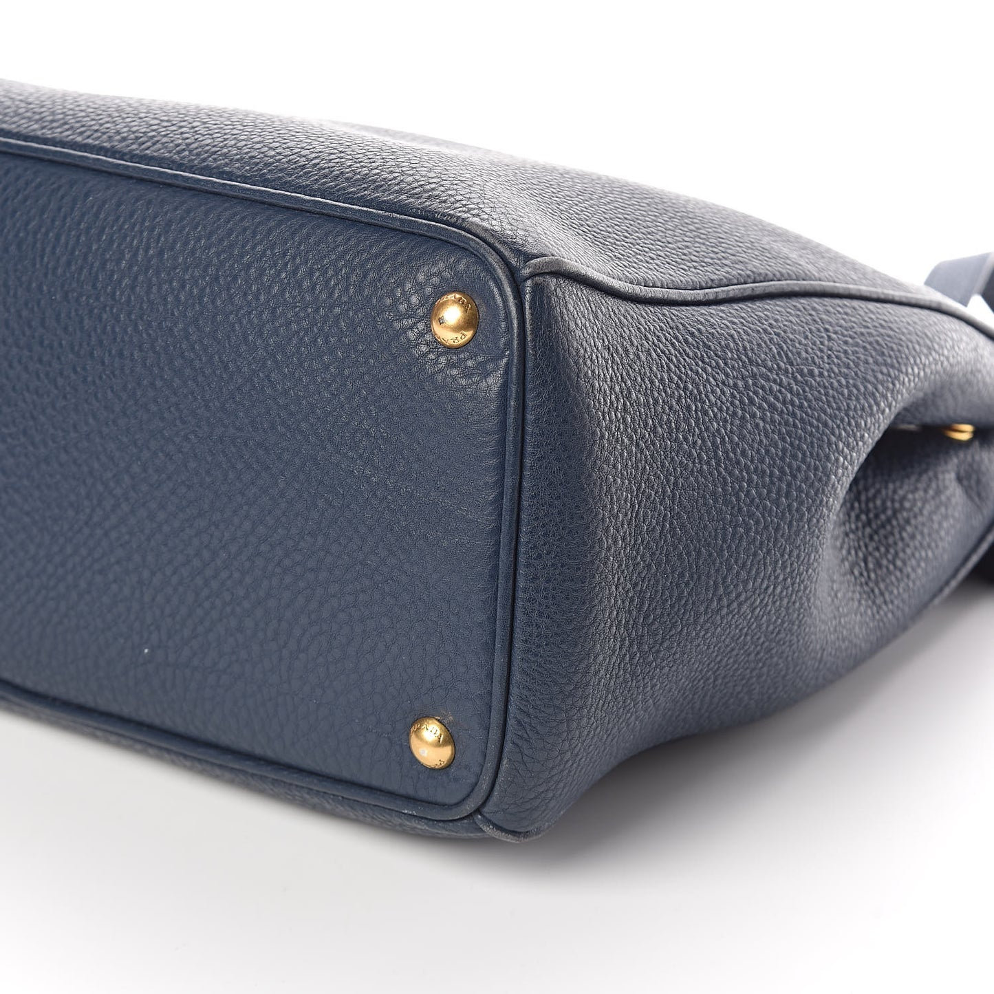 Vitello Daino Tote Bluette