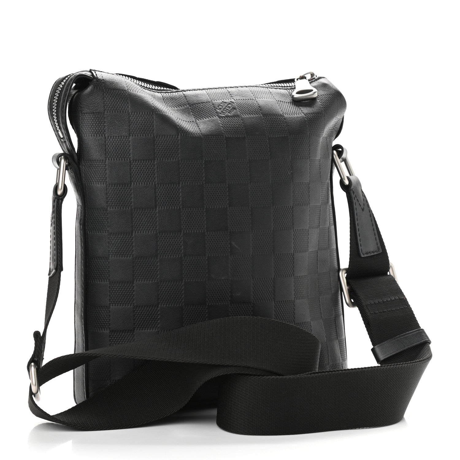 Louis Vuitton Damier Infini Discovery Messenger BB Onyx 3 of 15