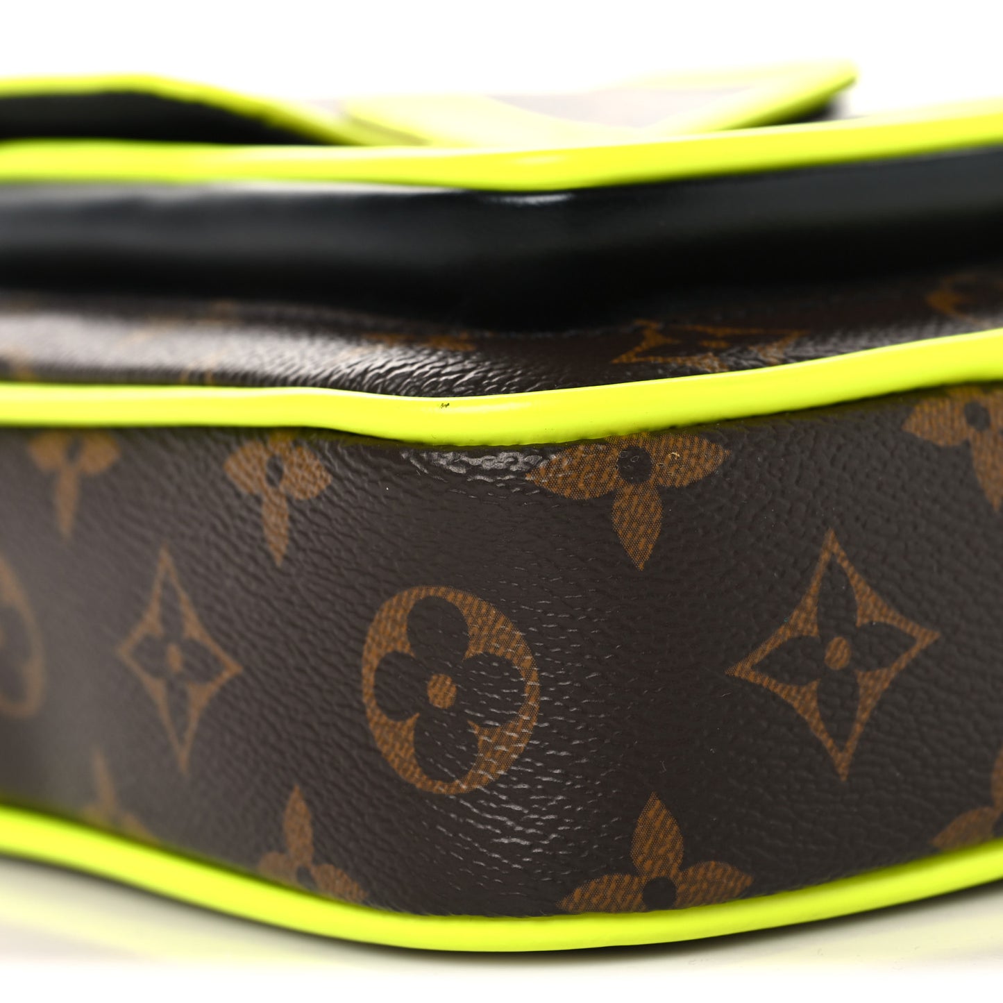 Monogram Macassar Christopher Wearable Wallet Fluorescent Yellow