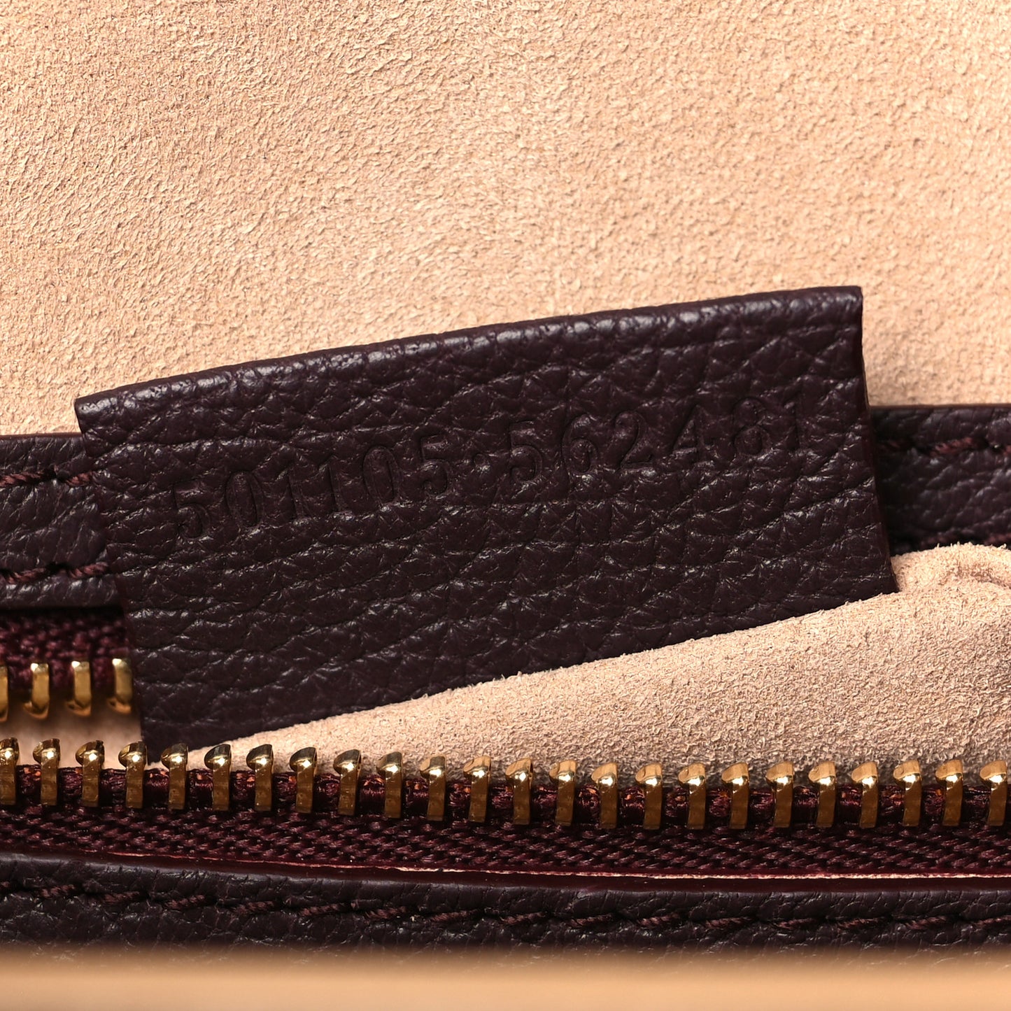 Fine Grain Goatskin Box Shoulder Bag 19 Bordeaux