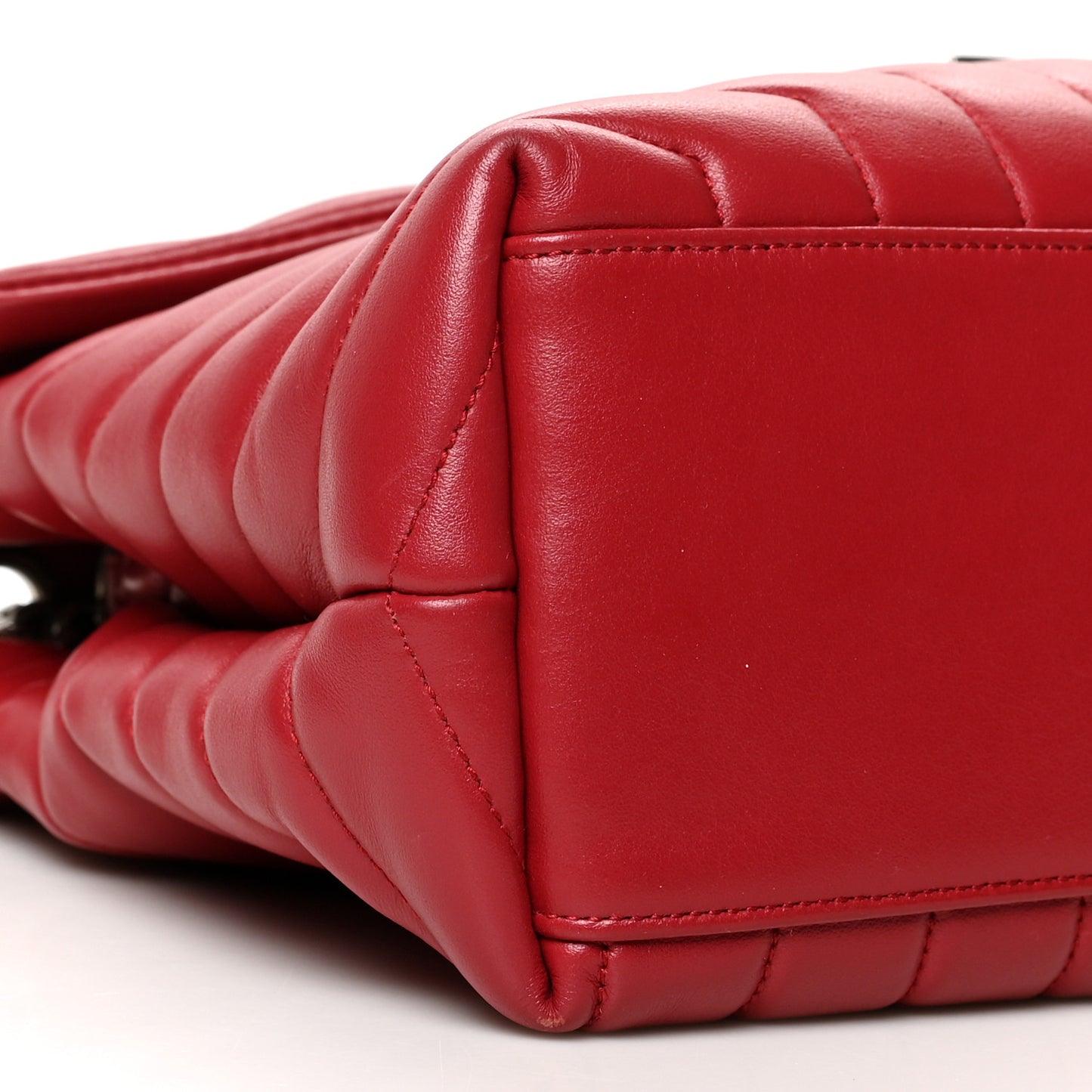 Calfskin Y Quilted Monogram Medium Loulou Chain Satchel Lipstick Red