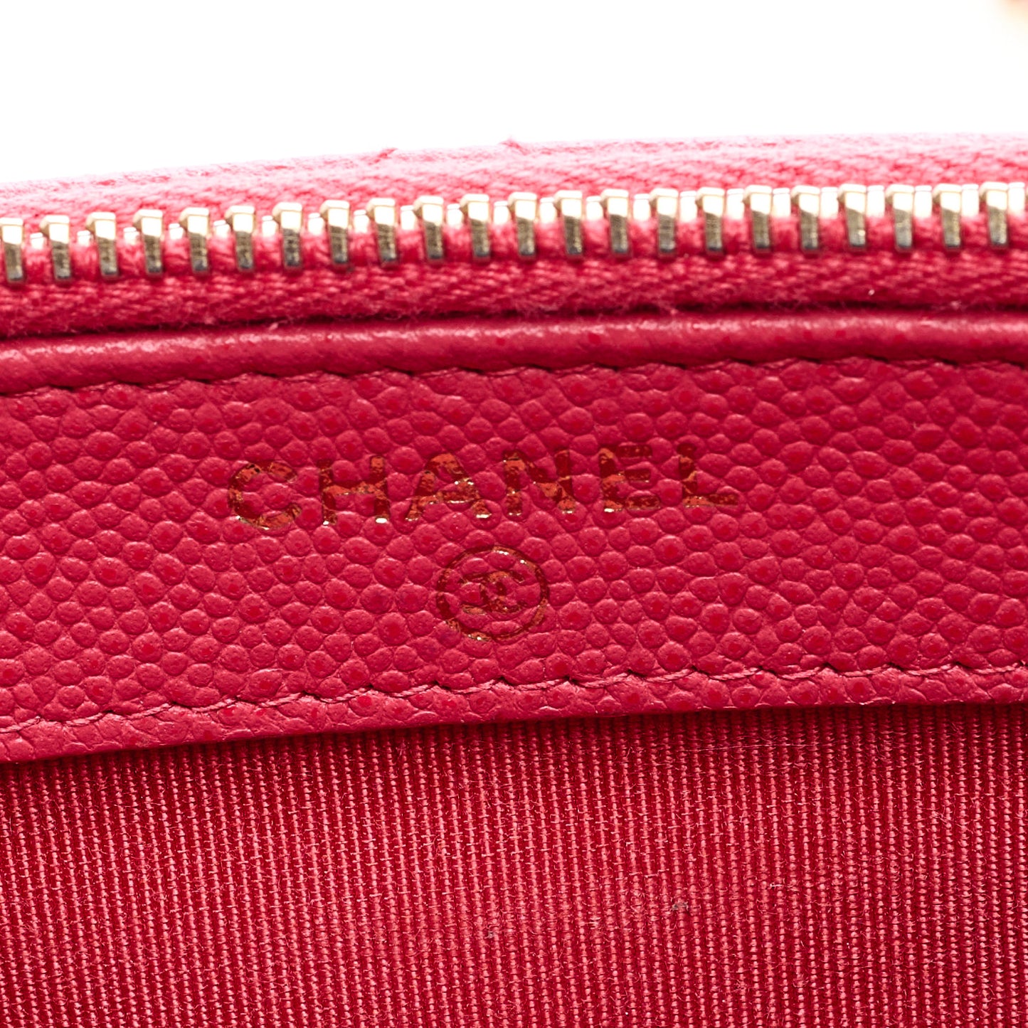 Caviar Quilted Small Clutch With Chain Pink