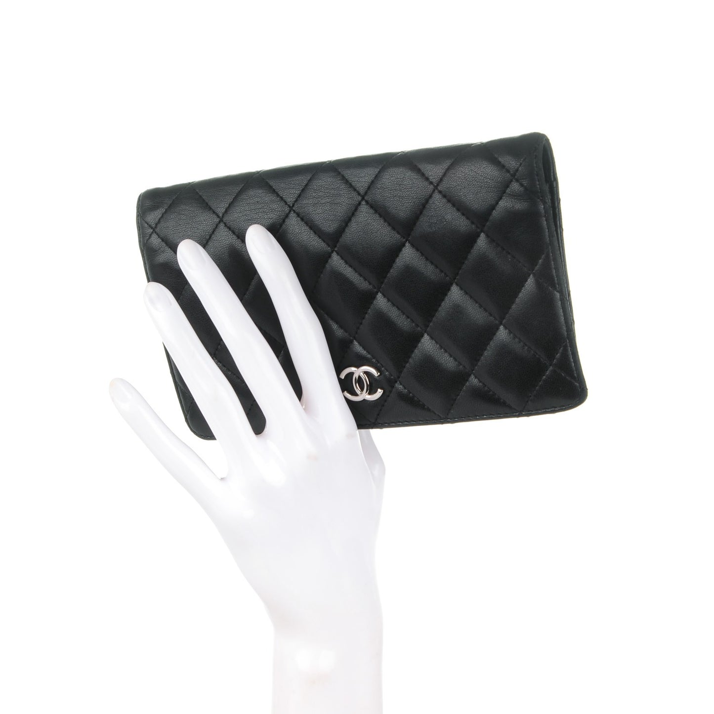 Lambskin Quilted Yen Wallet Black