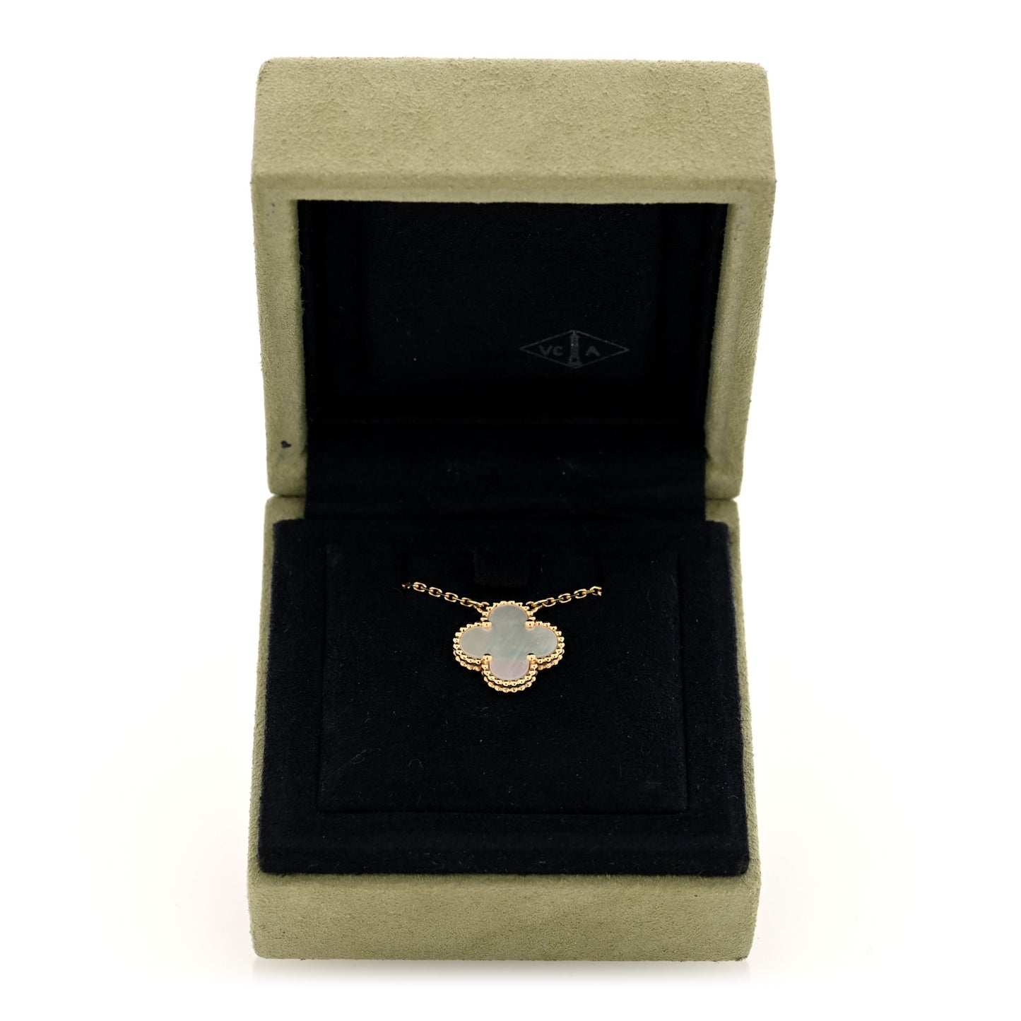 18K Yellow Gold Mother of Pearl Vintage Alhambra Pendant Necklace