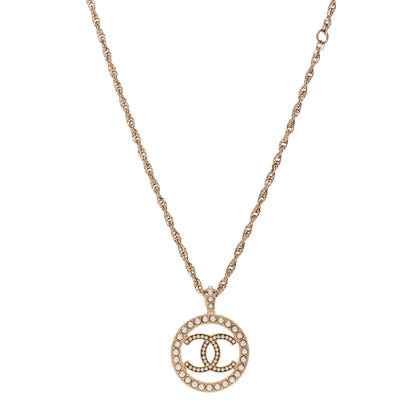 Chanel Pearl CC Round Pendant Necklace Gold 1 of 5