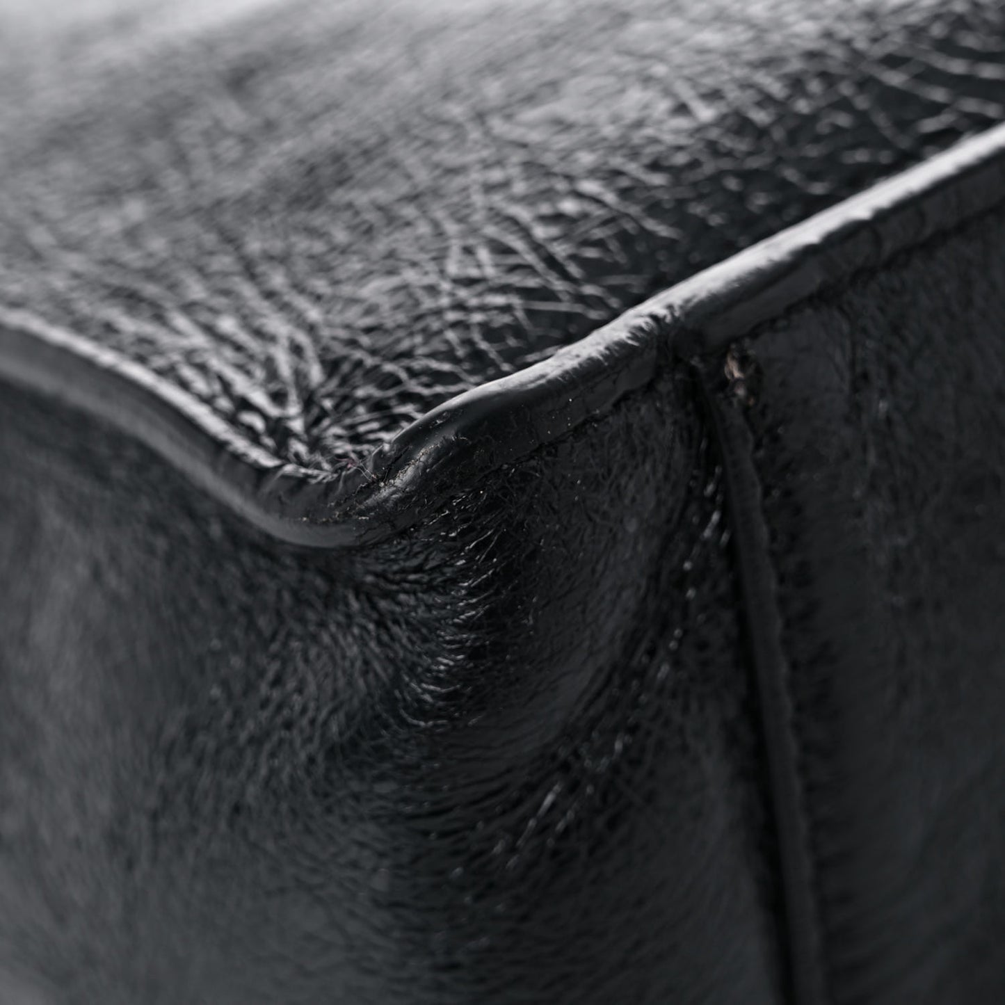 Agnello Old Shine Vitello Go Rain Small Flip Tote Black Marrone