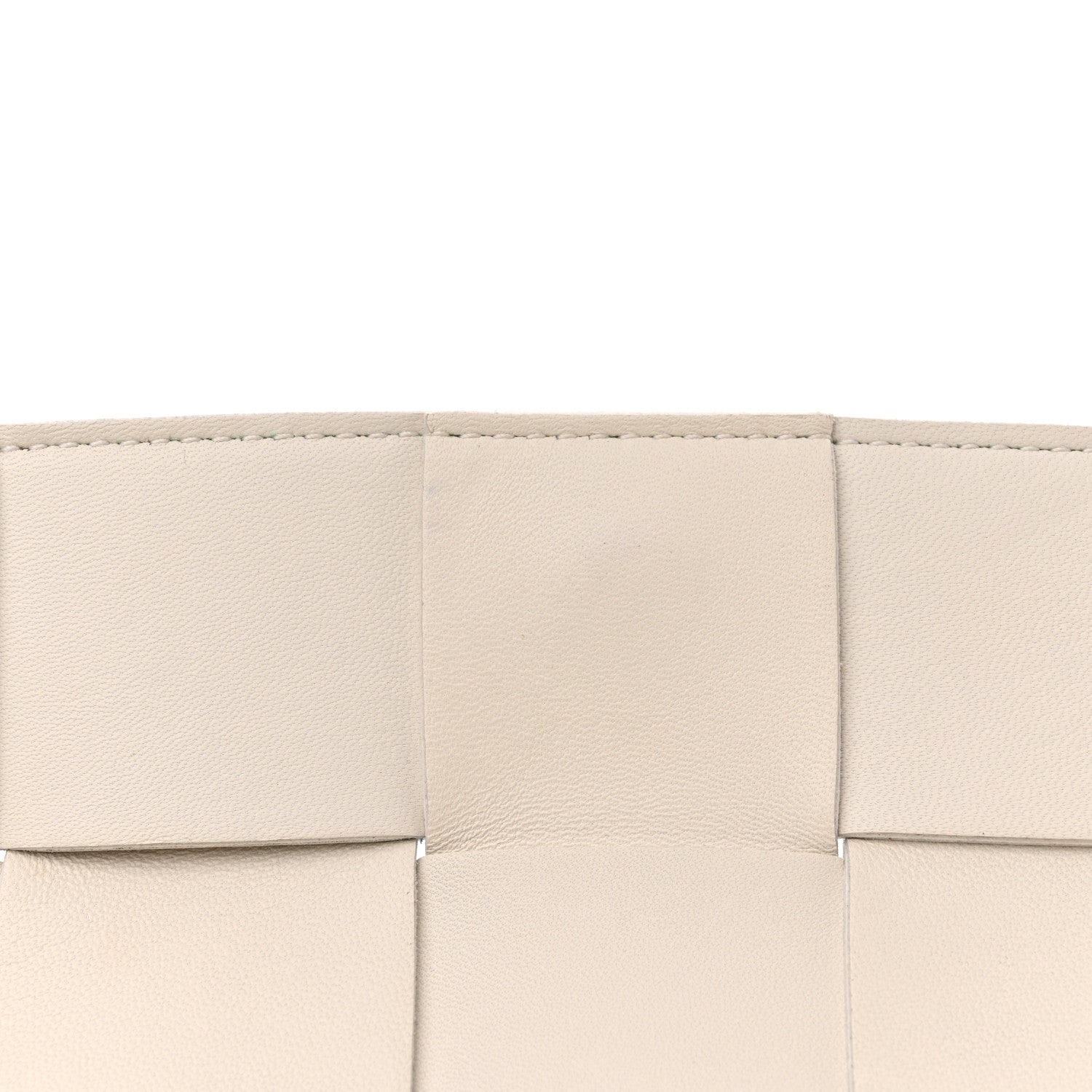 Bottega Veneta Lambskin Maxi Intrecciato Cassette Crossbody Bag White 10 of 12