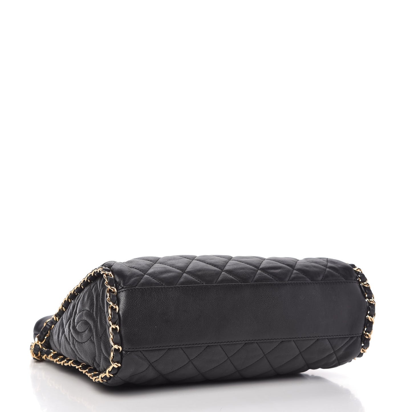 Calfskin Quilted Medium Chain Me Hobo Black