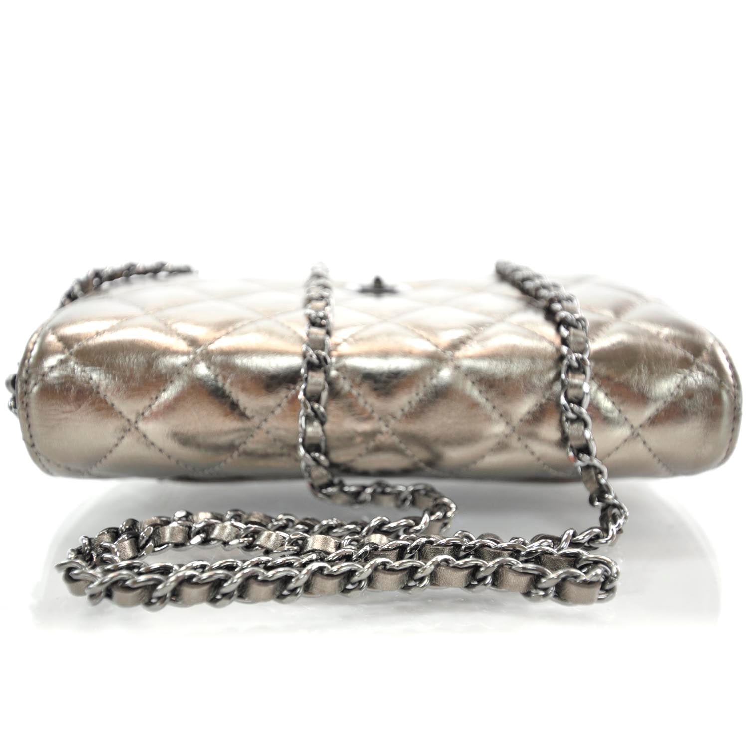 Chanel Reissue Wallet On Chain Metallic 5 of 10