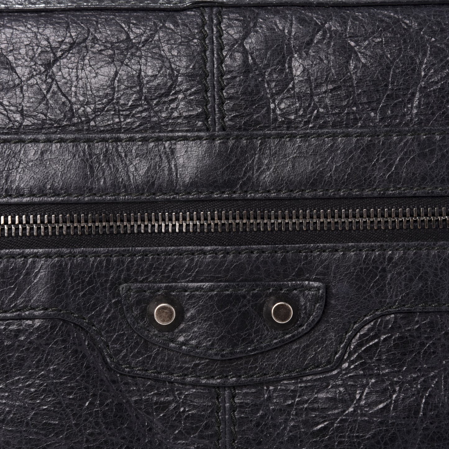 Agneau Classic Hardware Large Zip Pouch Black