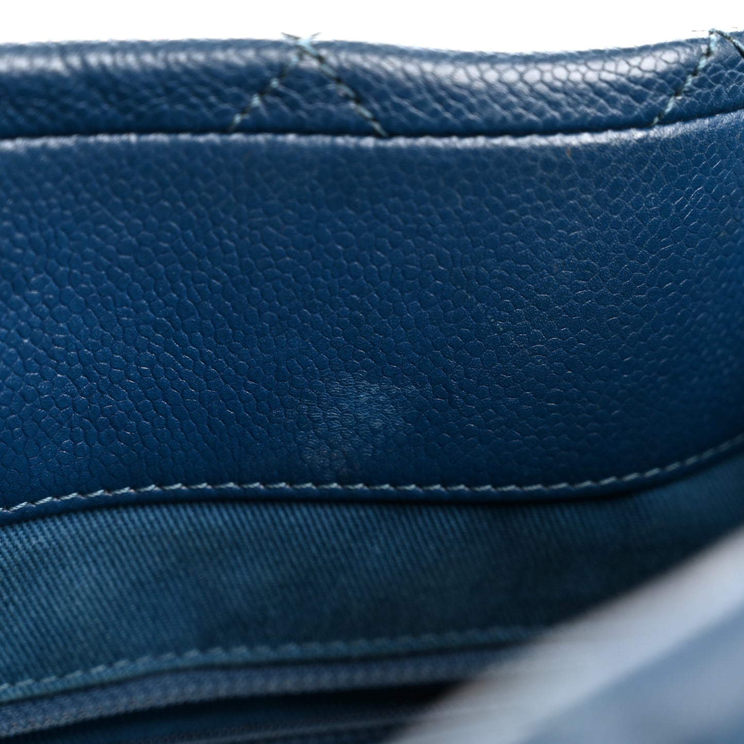 Caviar Quilted CC Timeless Soft Tote Blue