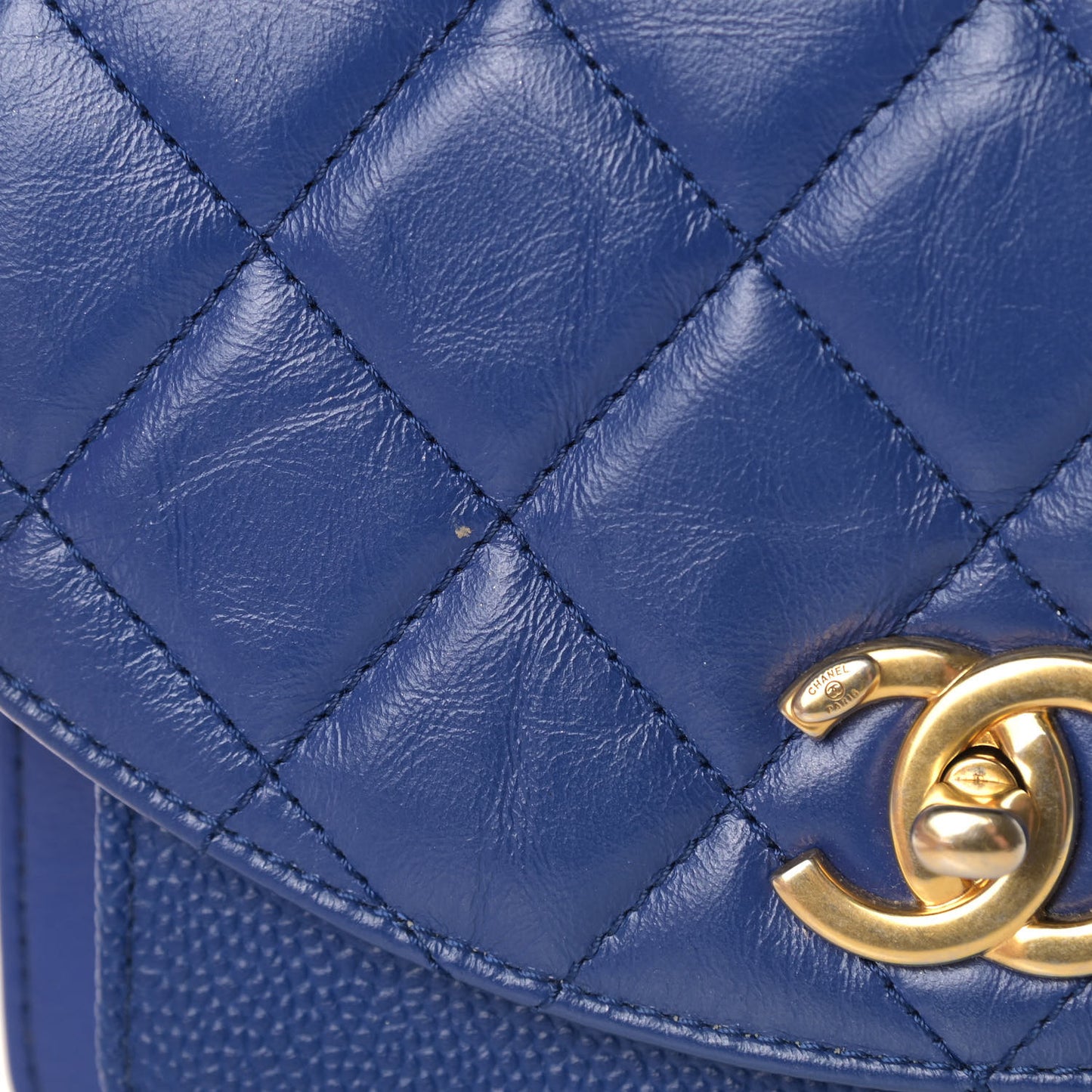Calfskin Caviar Quilted Mini Chain Handle Flap Blue