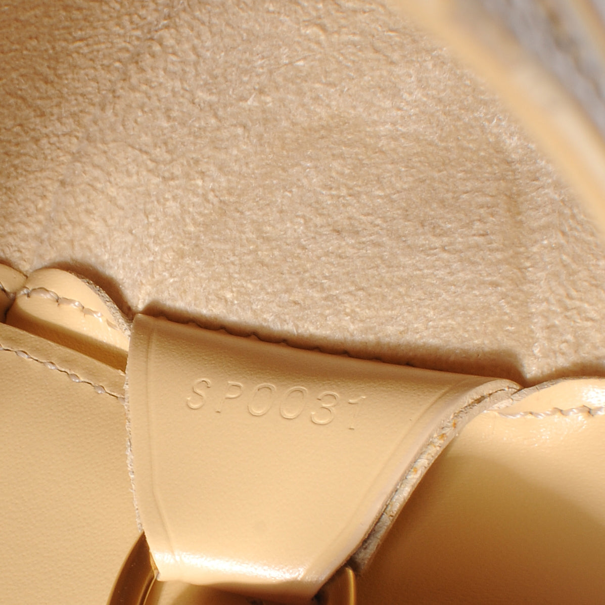 Louis Vuitton Epi Verseau Vanilla 7 of 7