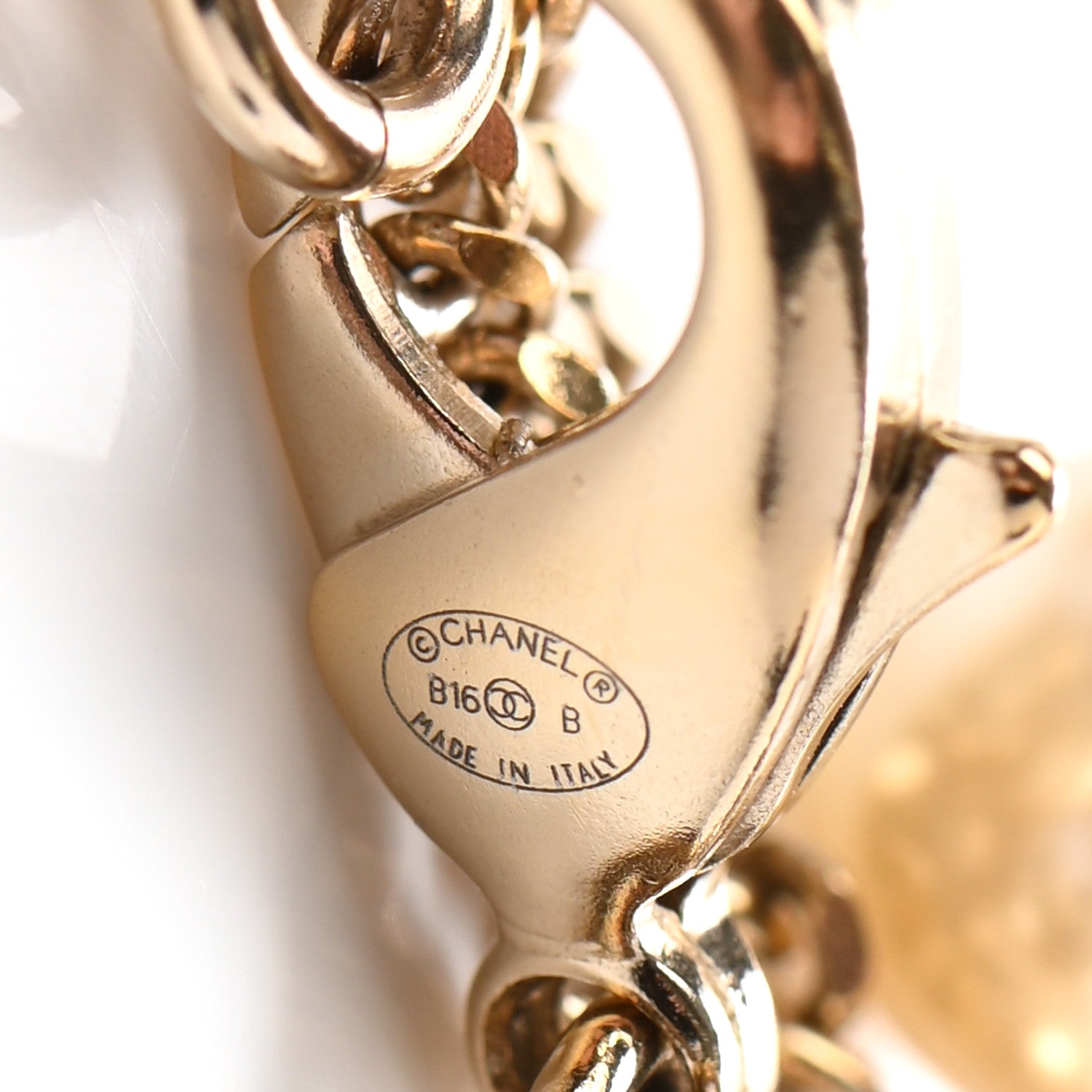 Chanel Pearl CC Chain Belt Gold 3 of 4