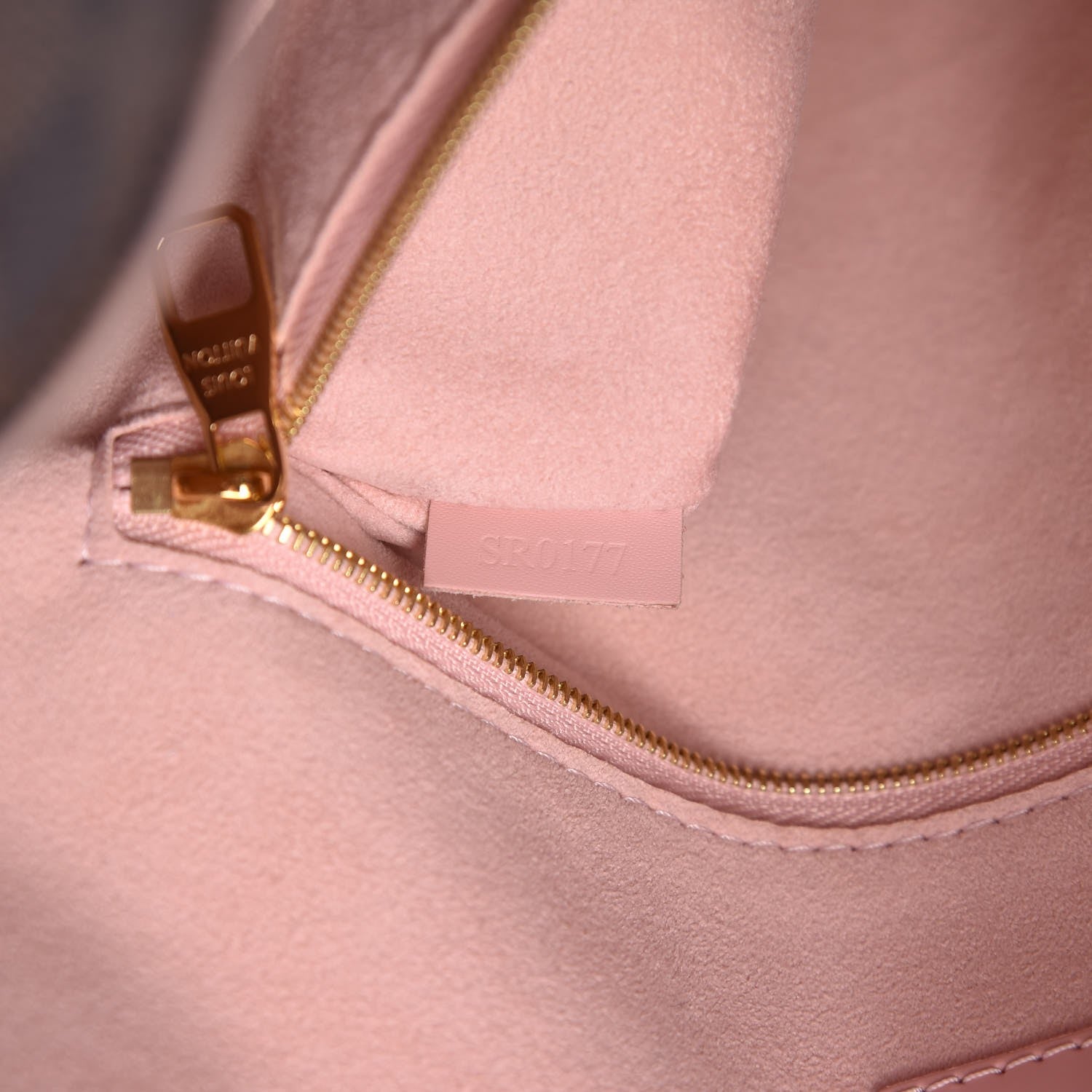 Louis Vuitton Damier Ebene Caissa Hobo Rose Ballerine 7 of 9