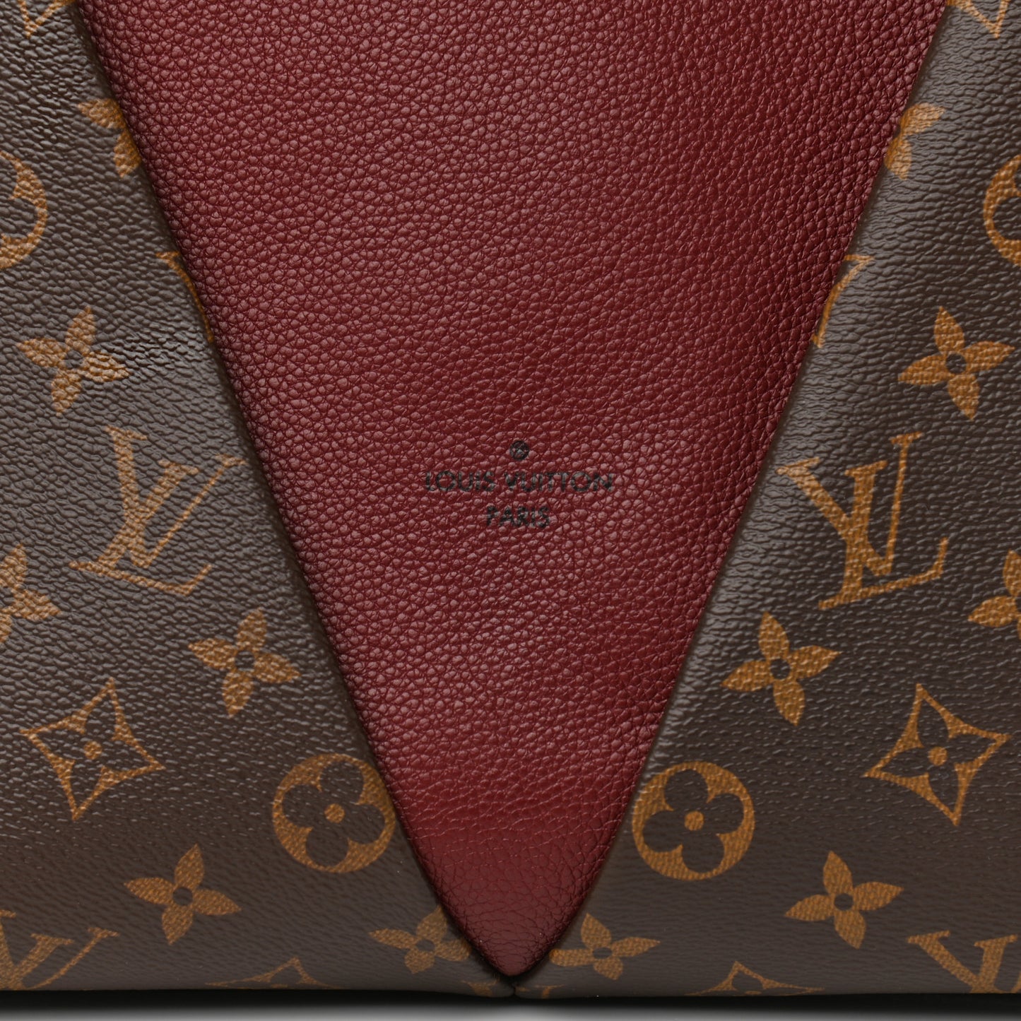 Monogram V Tote MM Bordeaux
