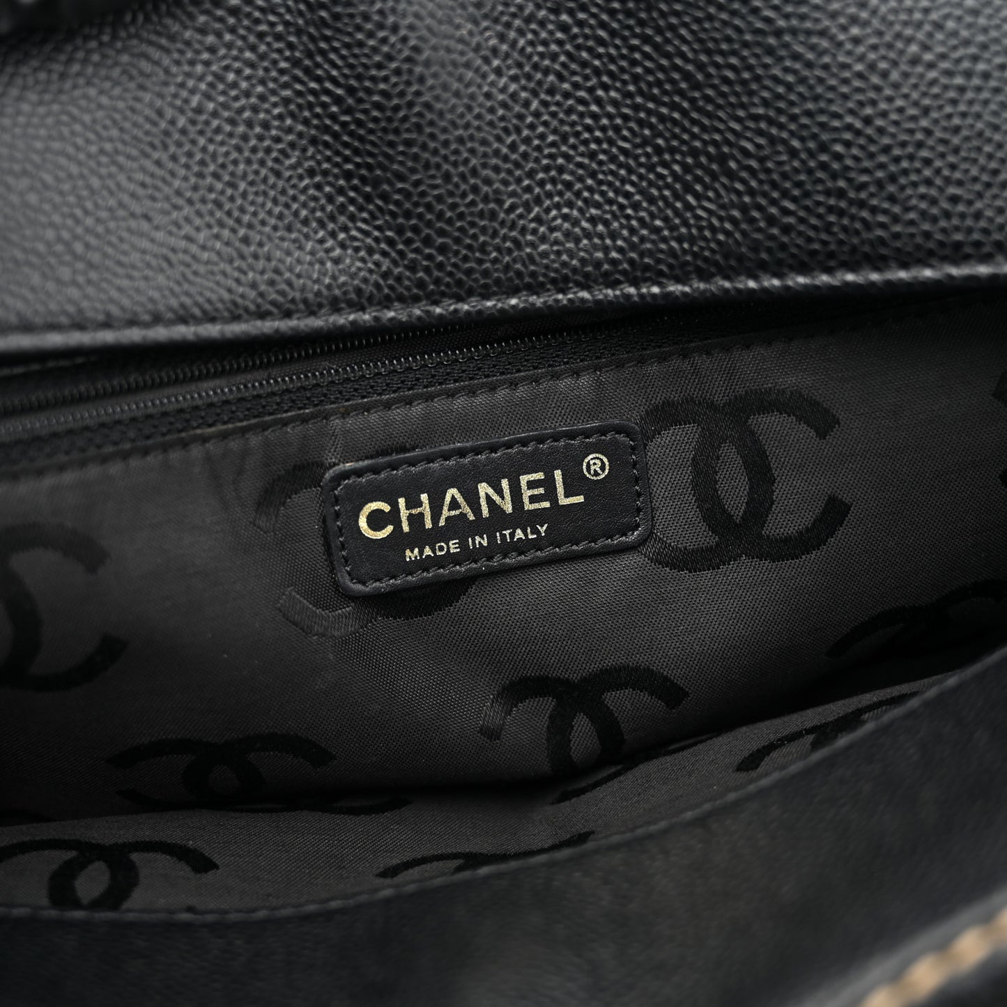 Caviar CC Stitched Medium Tote Black