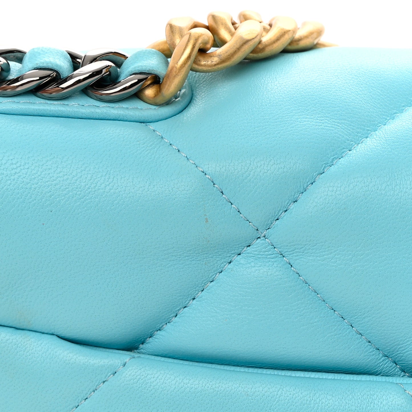 Shiny Lambskin Quilted Medium Chanel 19 Flap Light Blue