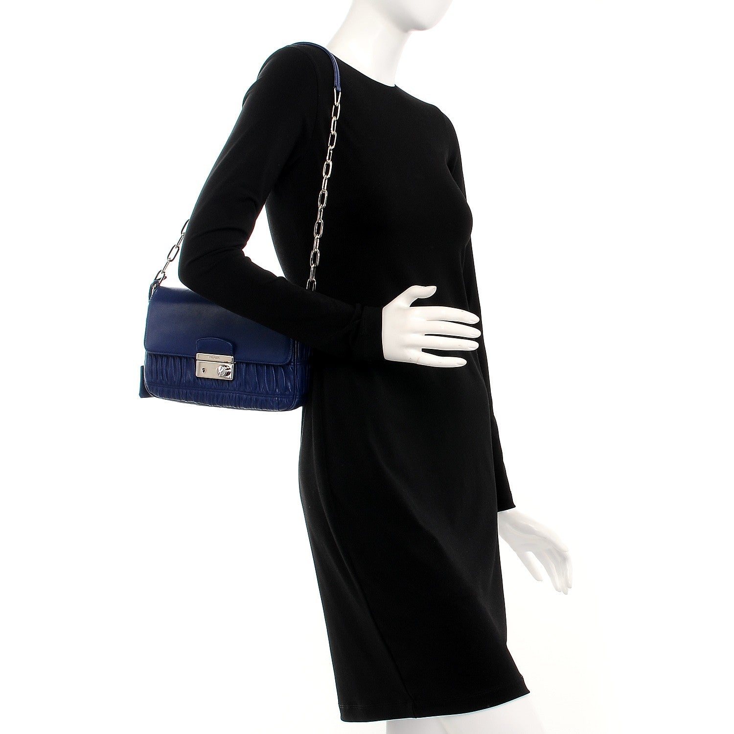 Prada Nappa Gaufre Sound Chain Flap Shoulder Bag Inchiostro 2 of 12