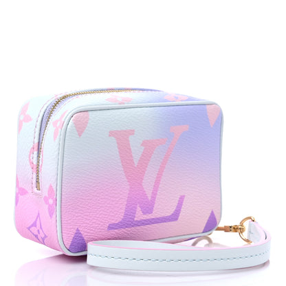 Louis Vuitton Monogram Giant Spring In The City Wapity Case Sunrise Pastel 4 of 9
