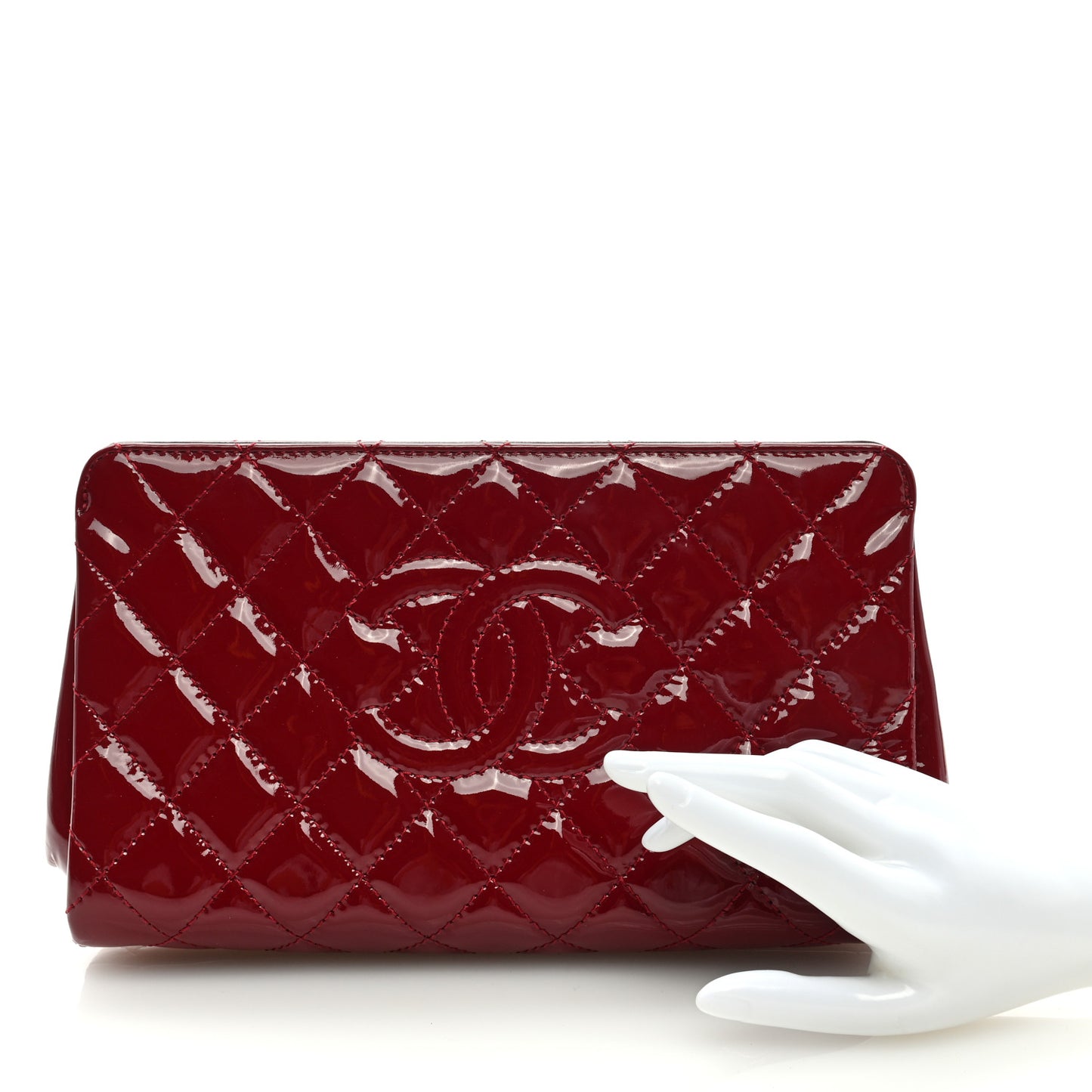 Patent CC Quilted Timeless Clutch Red