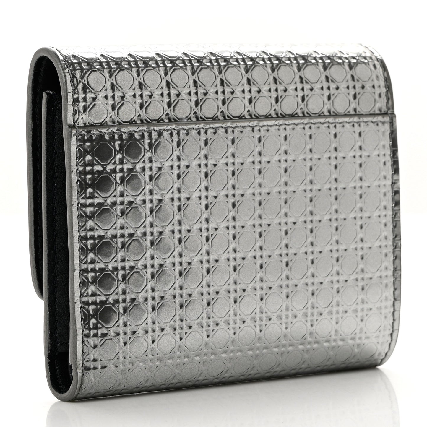 Metallic Patent Micro-Cannage 30 Montaigne Lotus Wallet Silver
