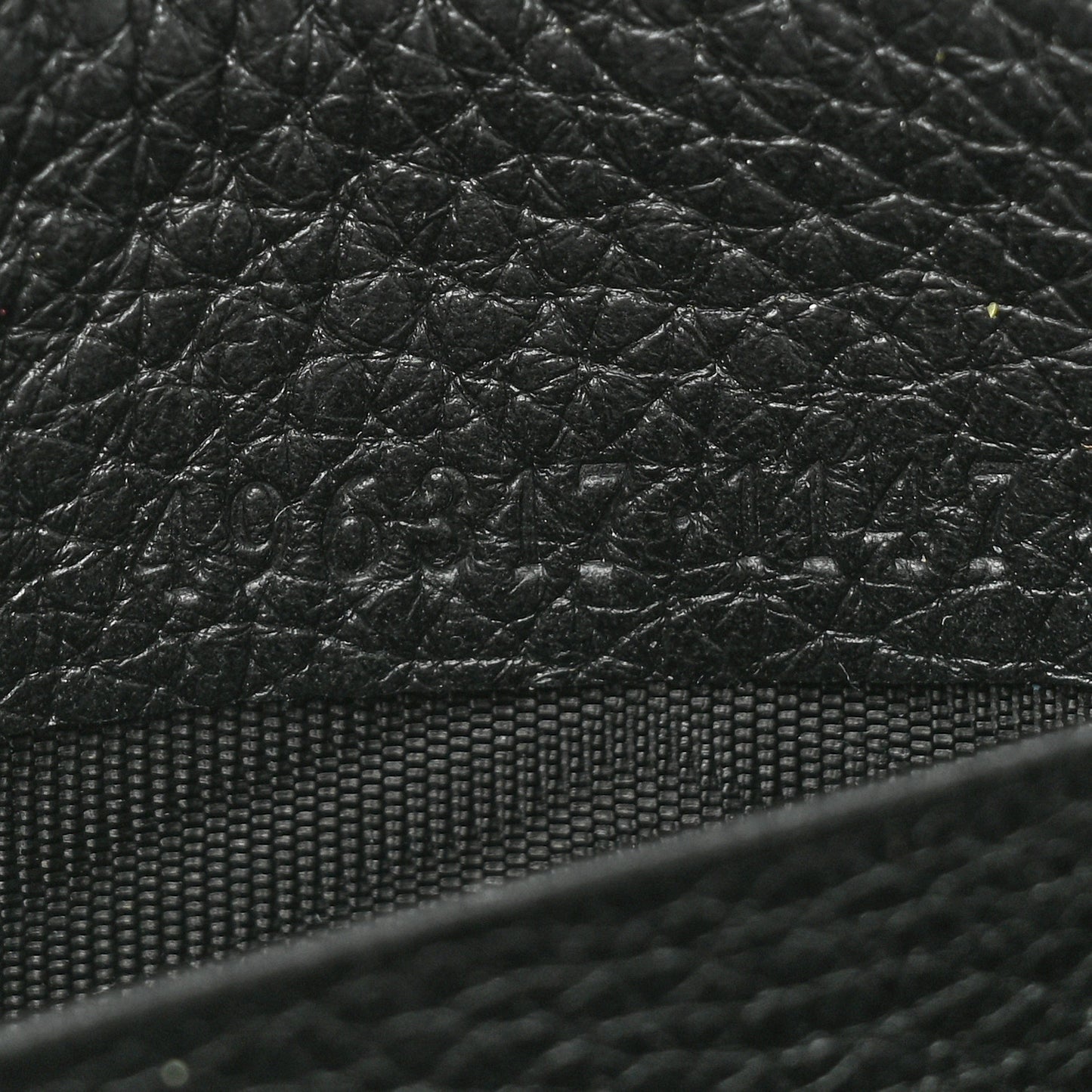 Calfskin Logo Zip Around Wallet Black