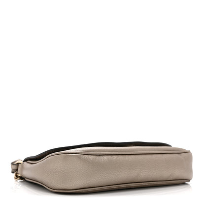 Gucci Metallic Pebbled Calfskin Medium Soho Flap Crossbody Golden Beige 4 of 11