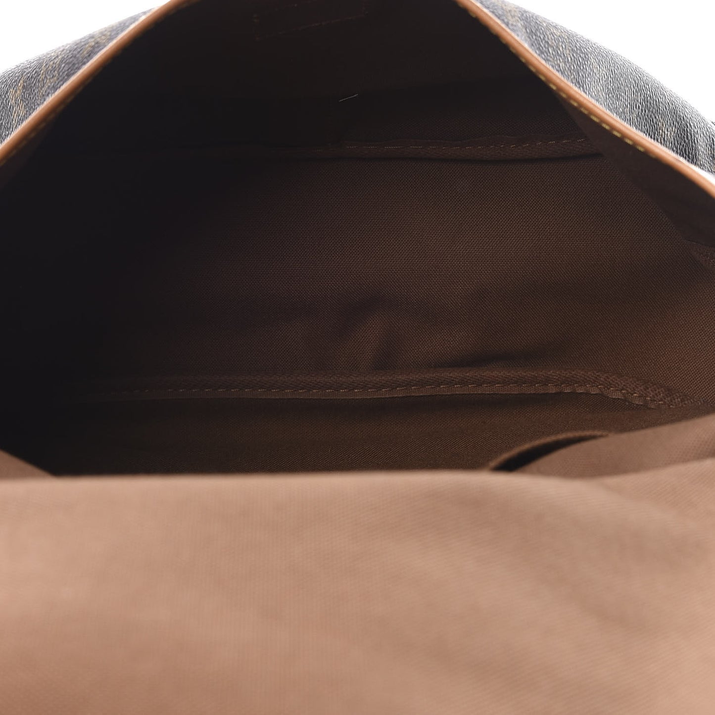 Monogram Saumur 35