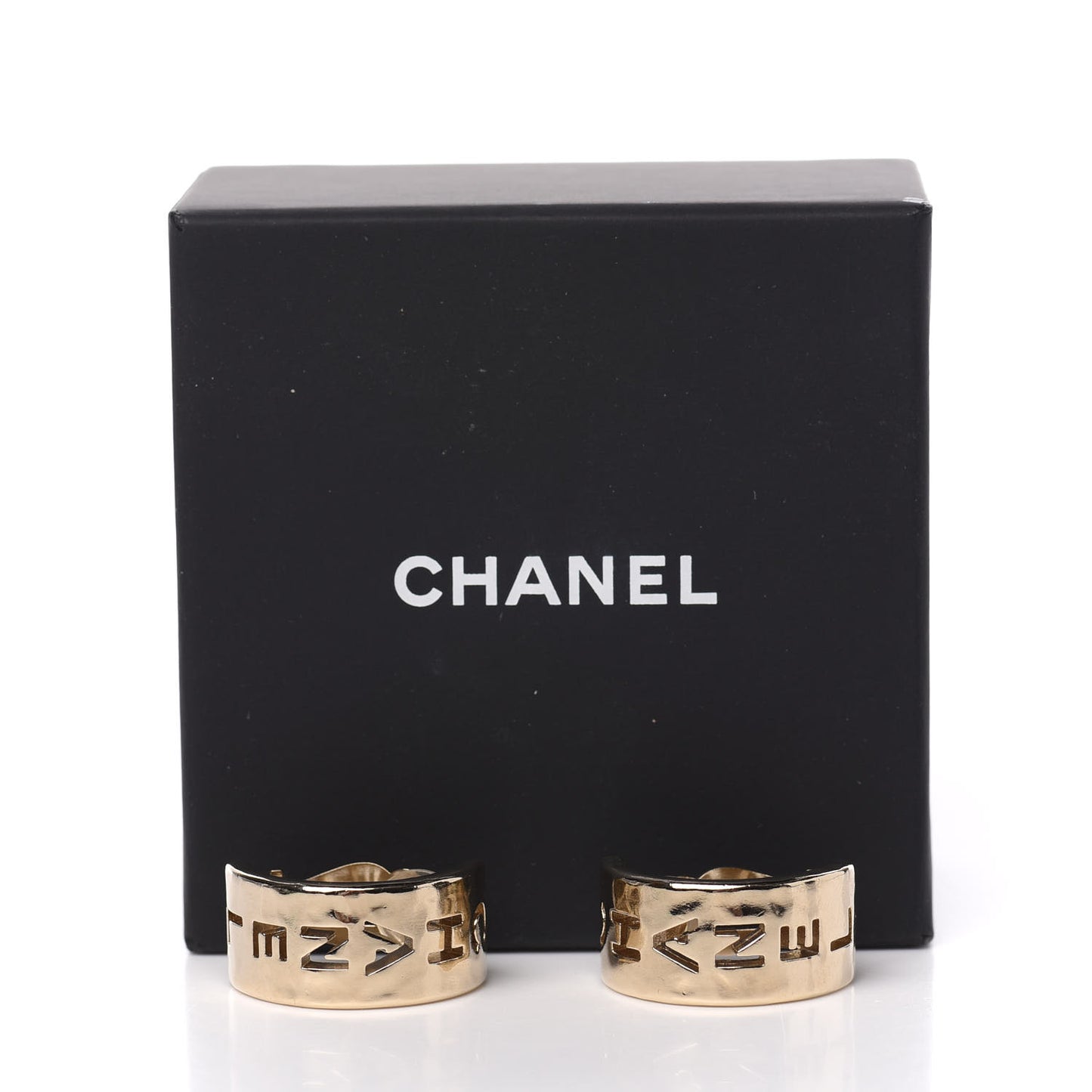Metal Bow-tiful CC Hoop Clip On Earrings Gold