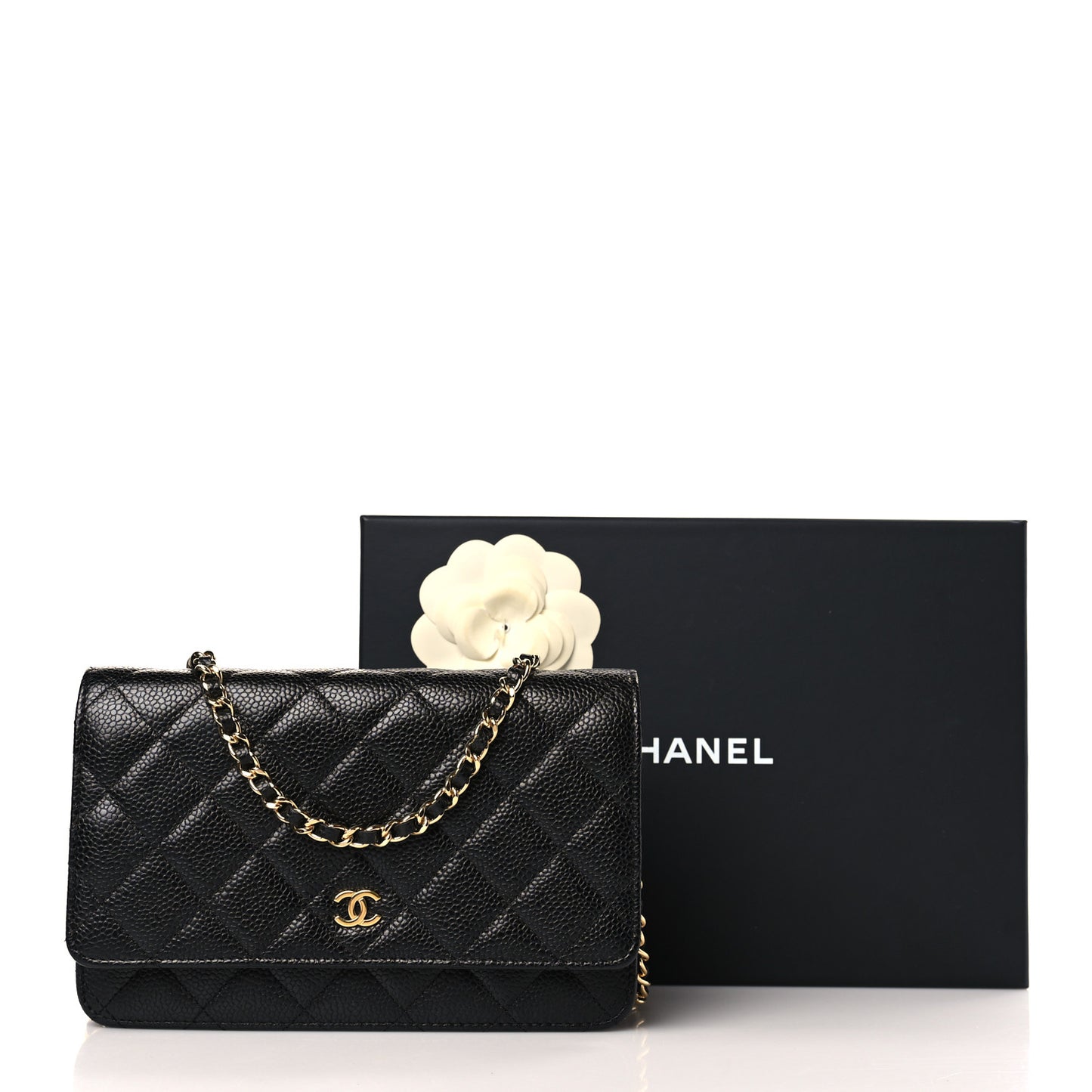 Caviar Quilted Wallet on Chain WOC Black