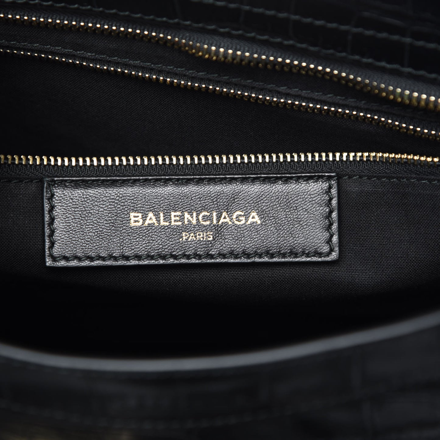 Calfskin Crocodile Embossed Classic Hardware City Black