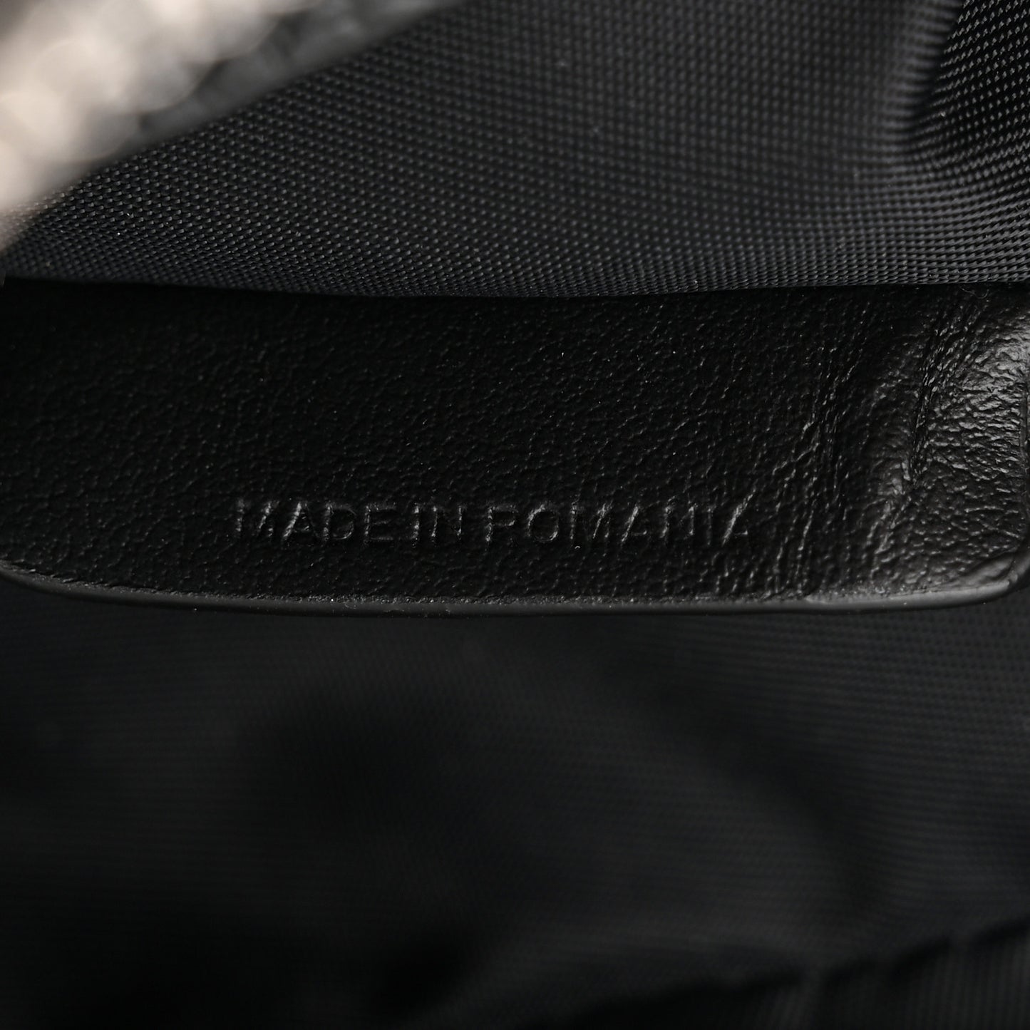 Pebbled Calfskin Logo Embossed Thornton Messenger Bag Black