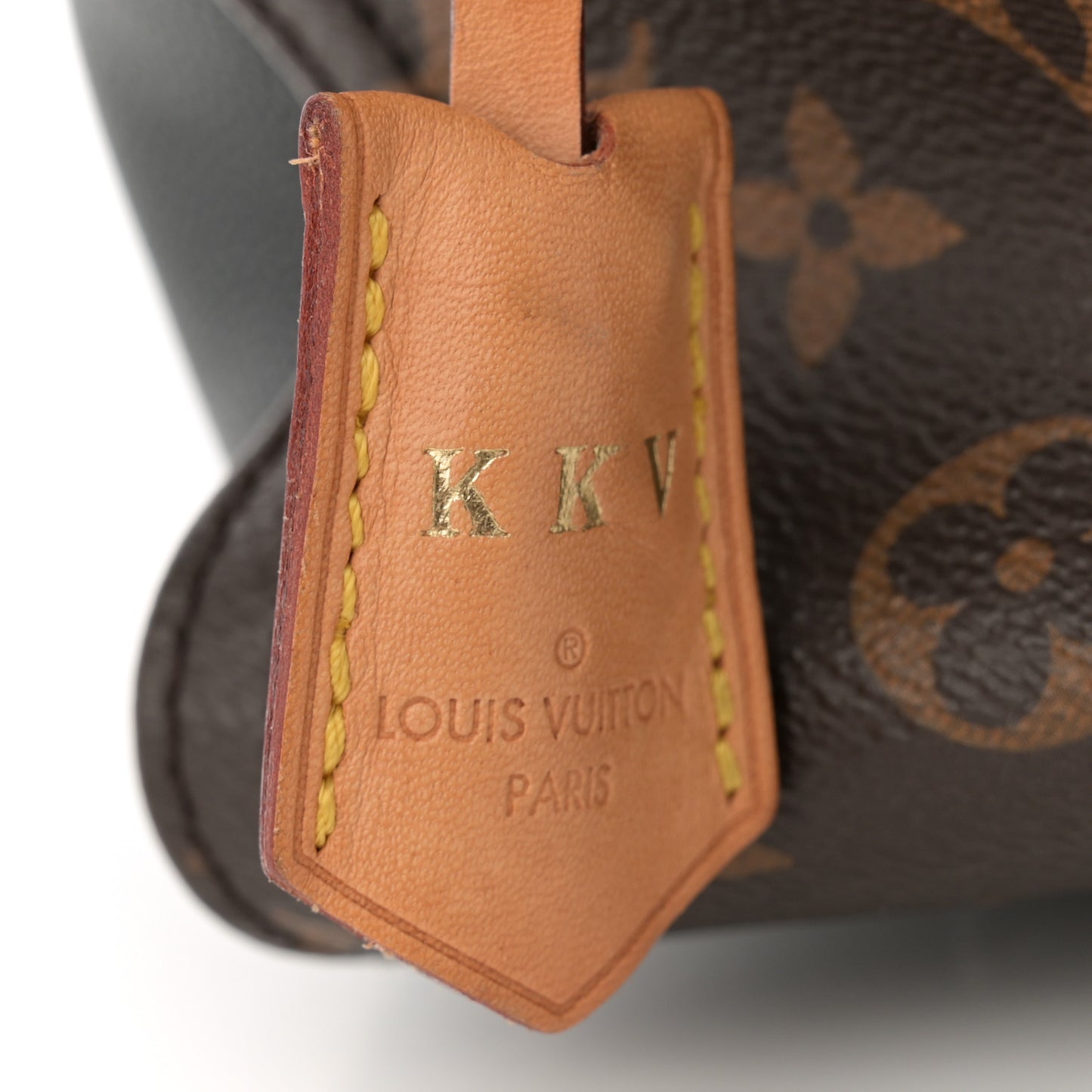 Monogram Gaia Black