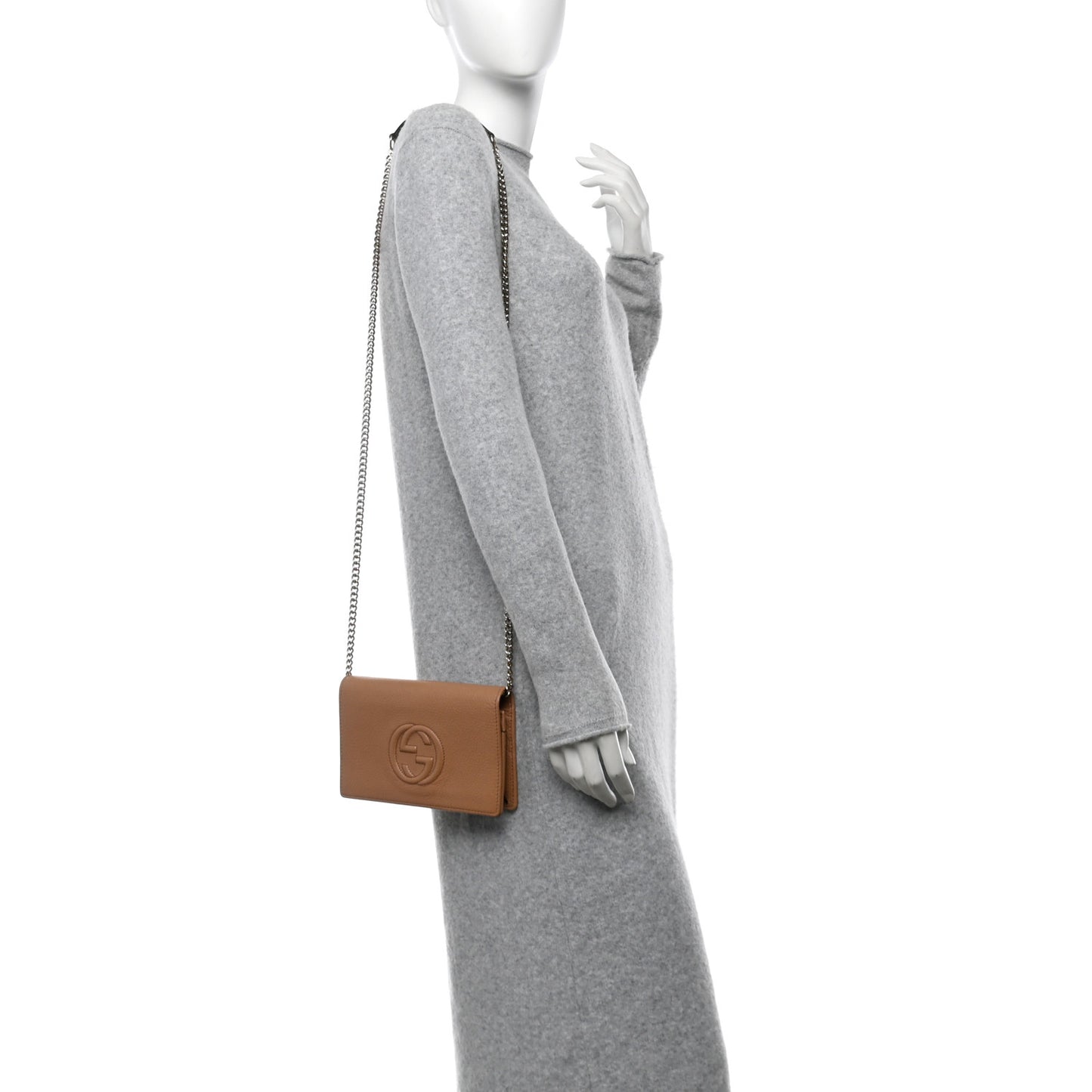 Pebbled Calfskin Soho Wallet On Chain Camelia