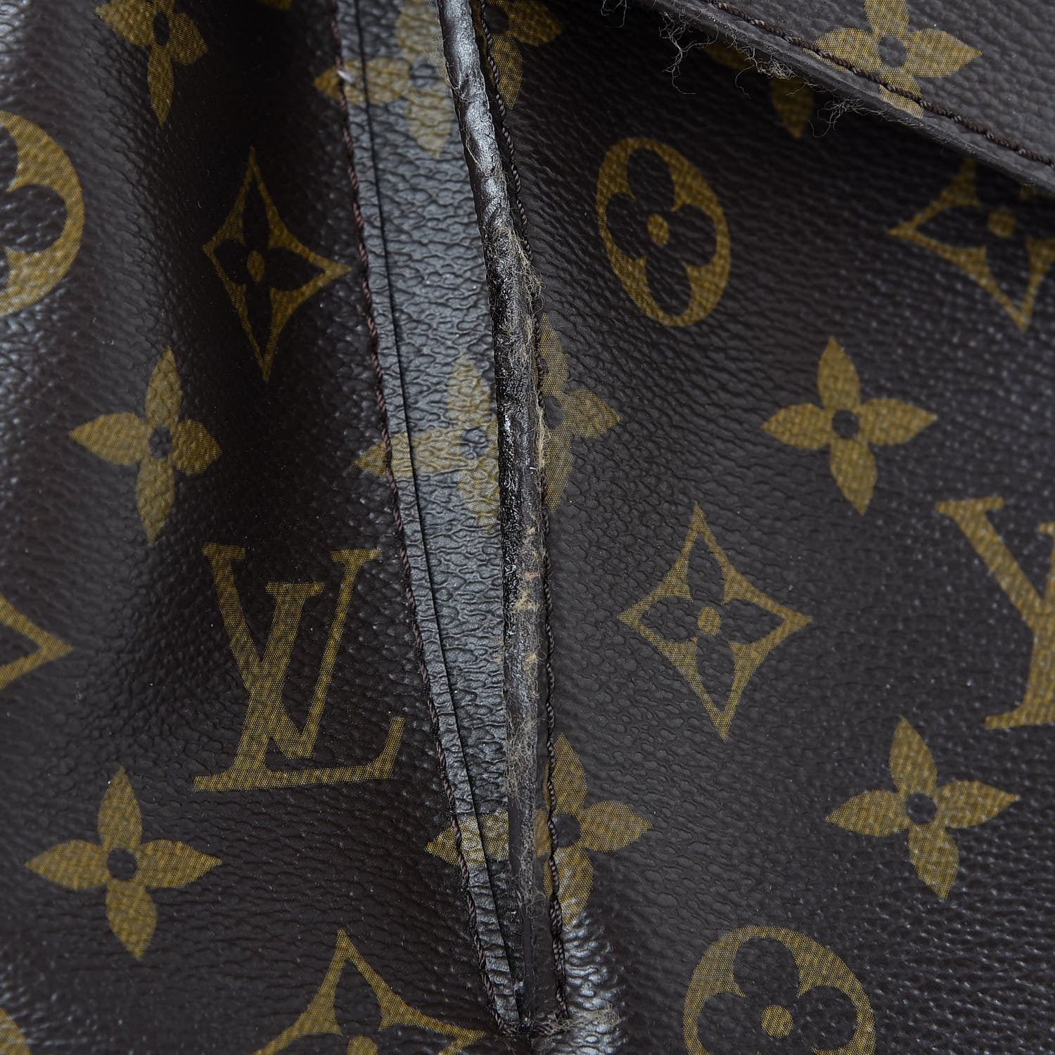 Louis Vuitton Monogram Metis 20 of 27