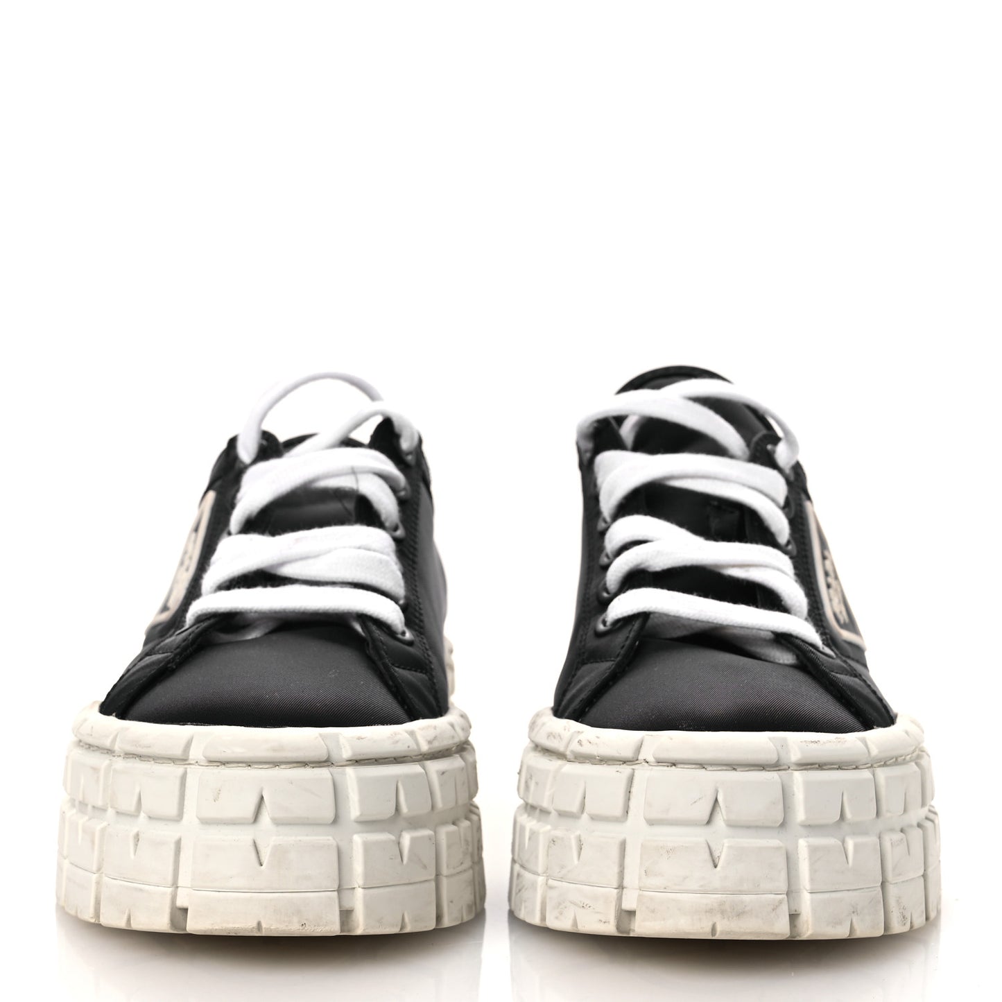 Re-Nylon Gabardine Triangle Logo Double Wheel 50mm Sneakers 41.5 Black