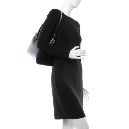 Givenchy Shiny Lord Calfskin Small Antigona Black 3 of 8